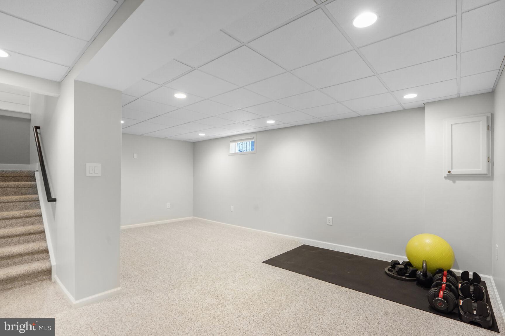 BURKE VILLAGE - Residential