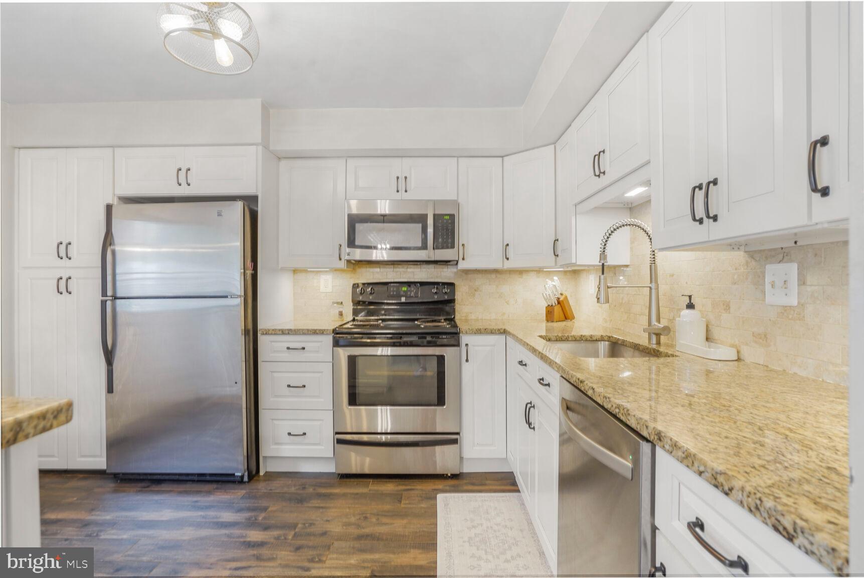 BURKE VILLAGE - Residential