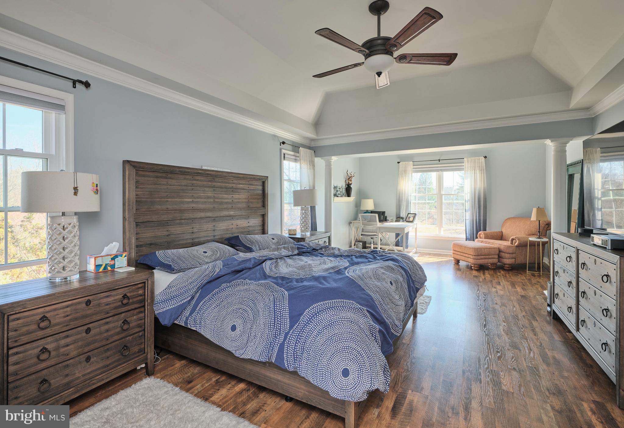 PARKSIDE RIDGE - Residential