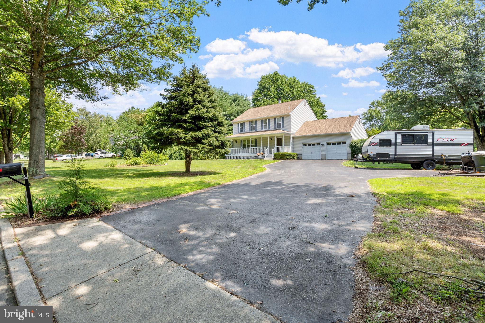 8 FIELD COURT