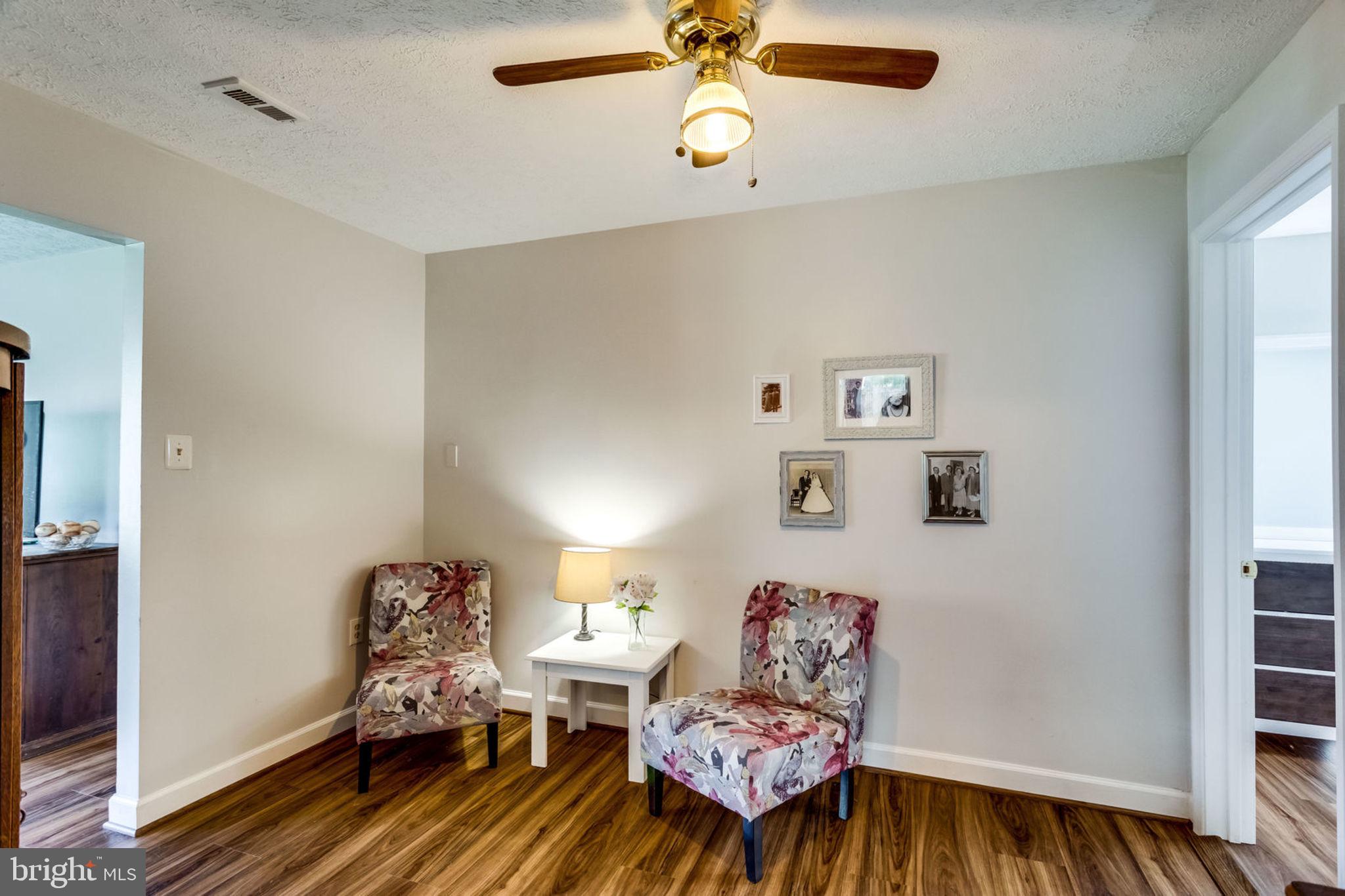 VIRGINIA HILLS - Residential