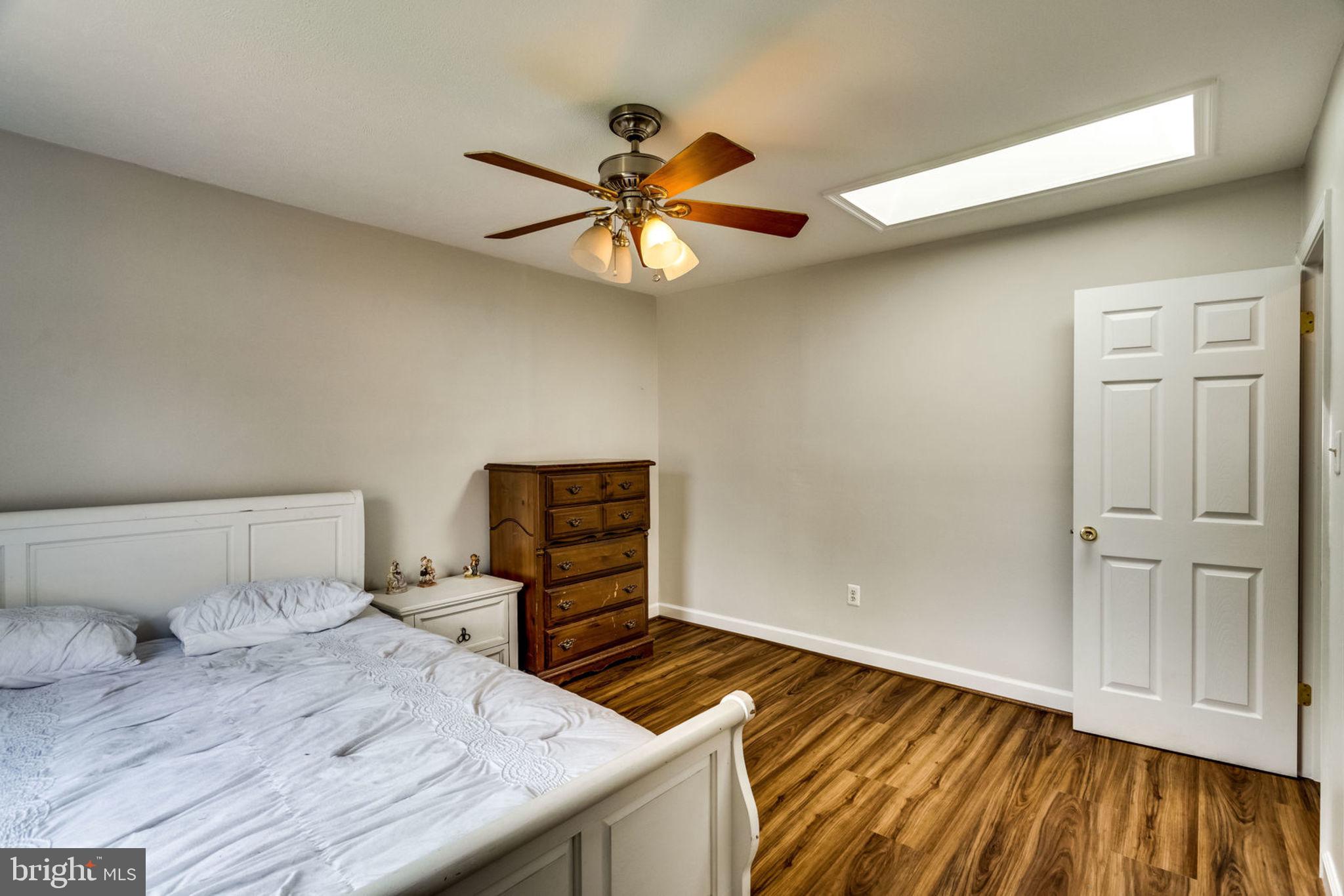 VIRGINIA HILLS - Residential