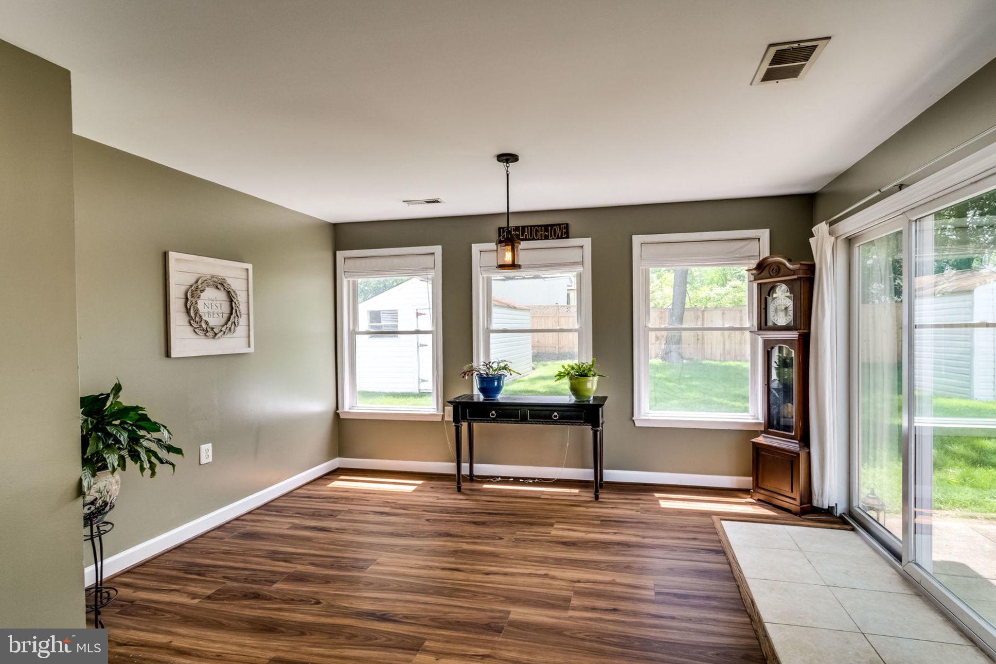 VIRGINIA HILLS - Residential