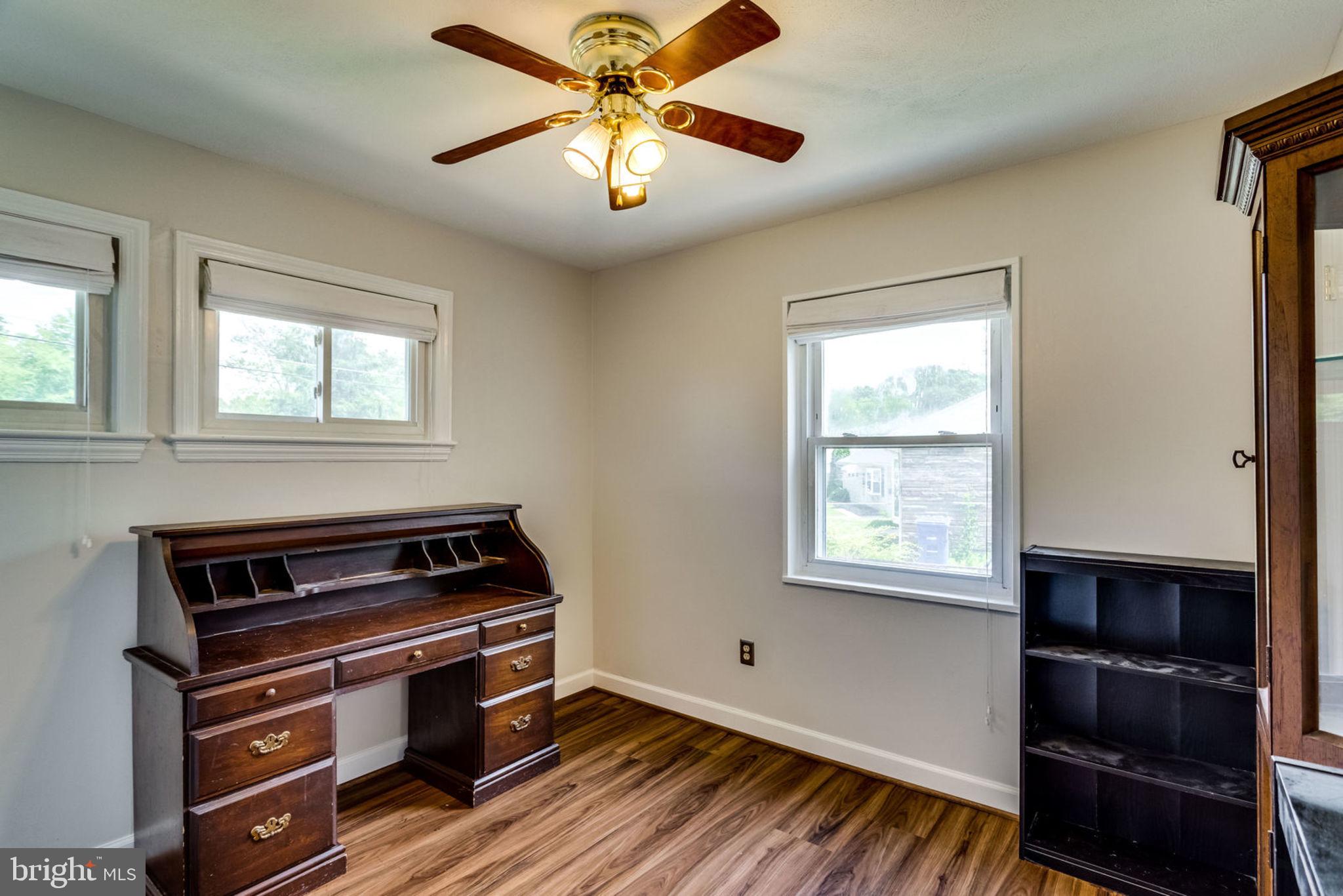 VIRGINIA HILLS - Residential