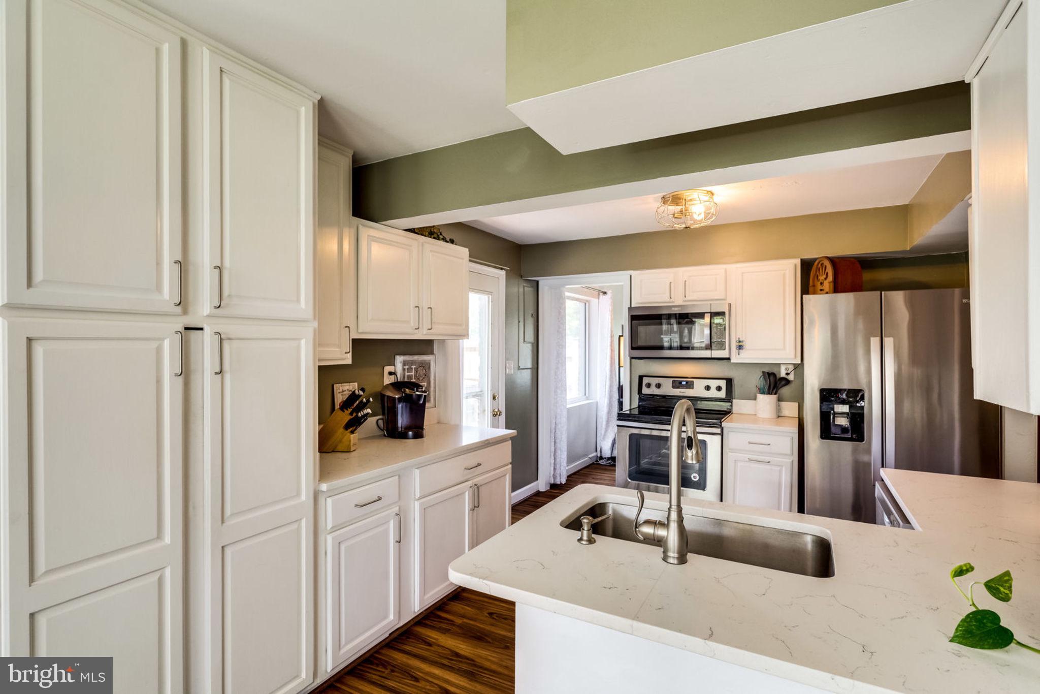 VIRGINIA HILLS - Residential