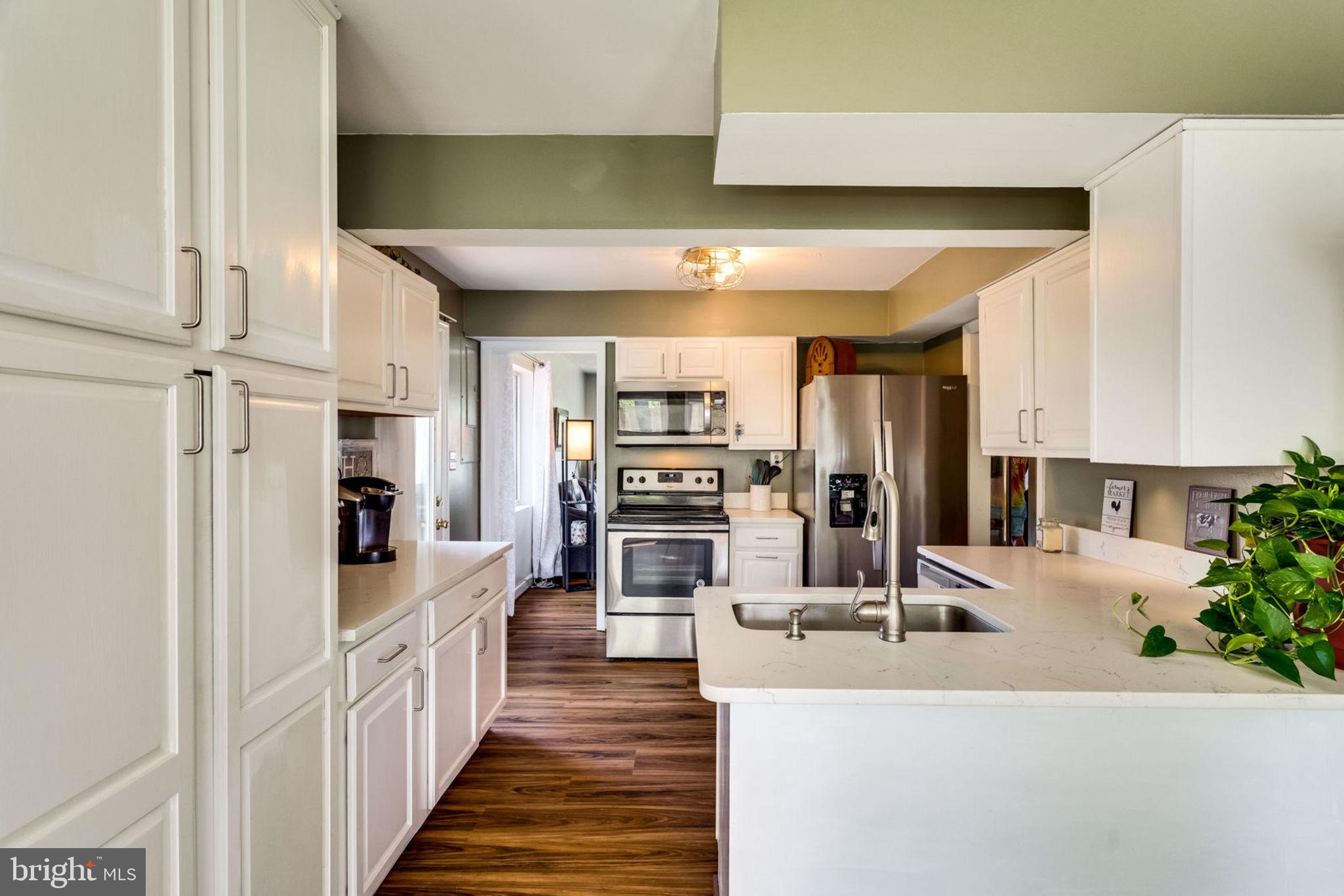 VIRGINIA HILLS - Residential