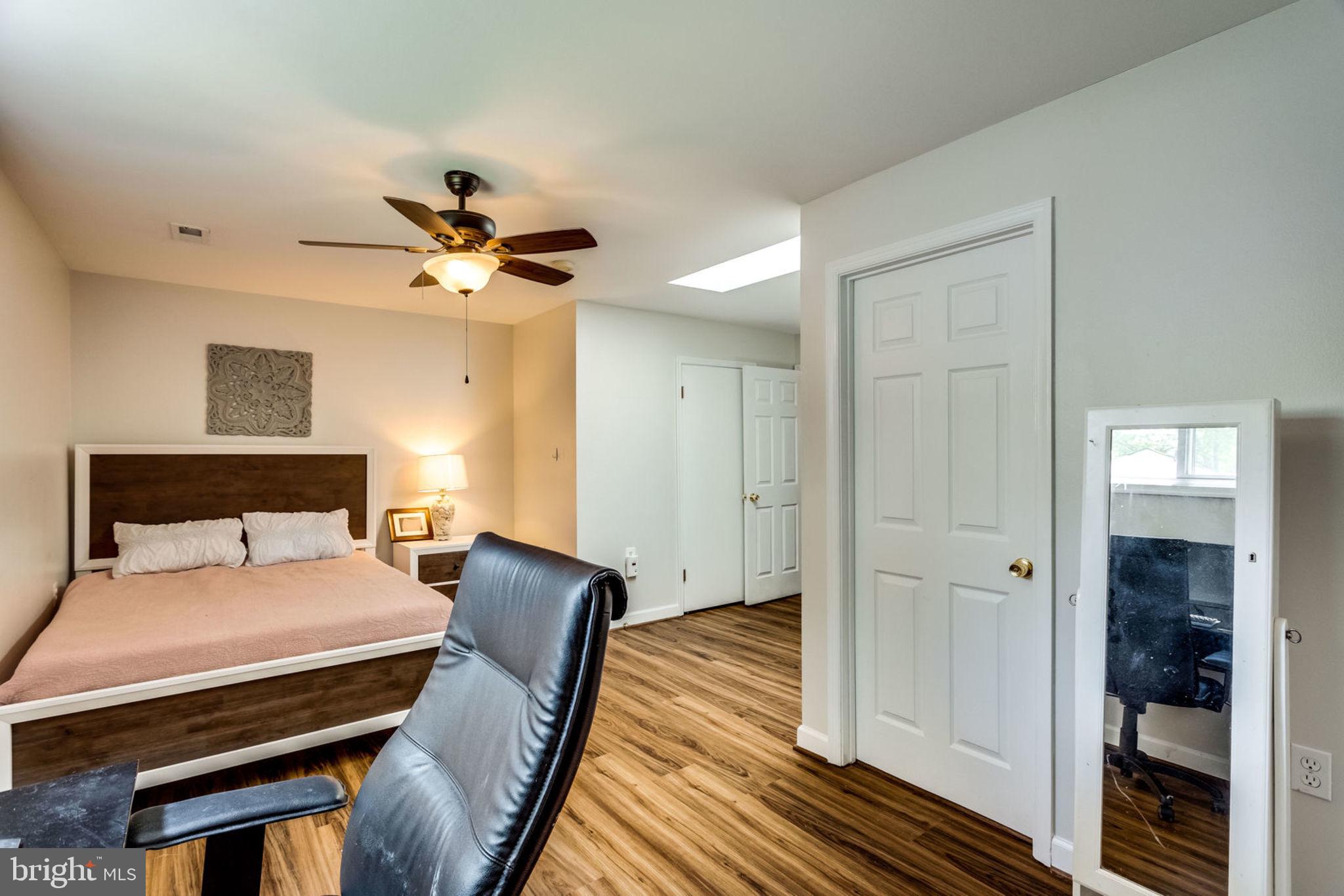 VIRGINIA HILLS - Residential