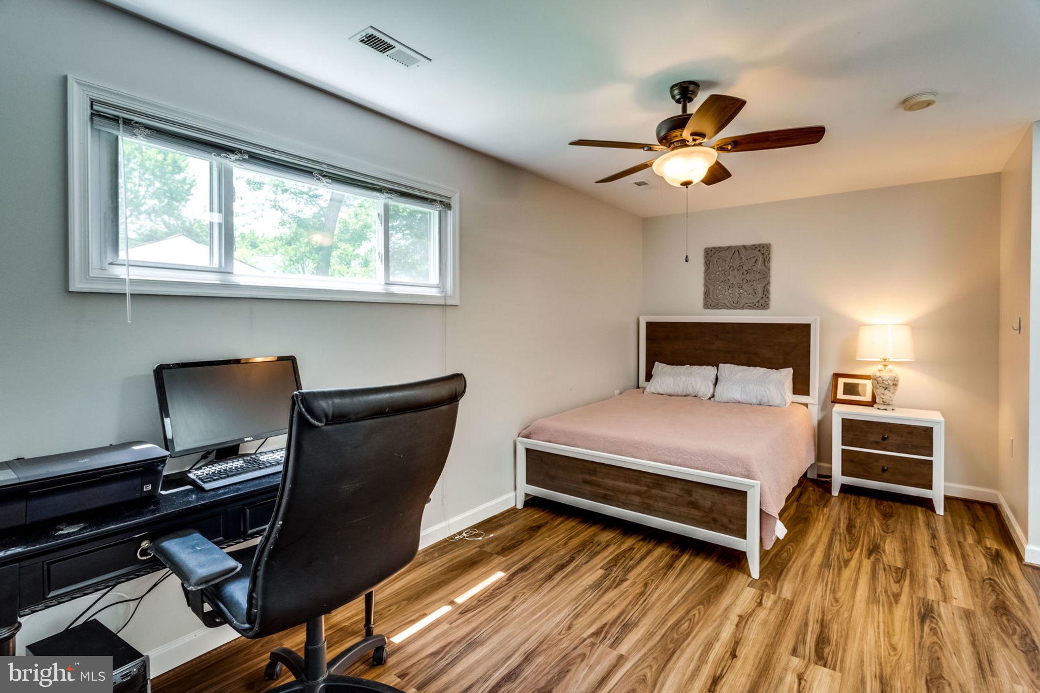 VIRGINIA HILLS - Residential