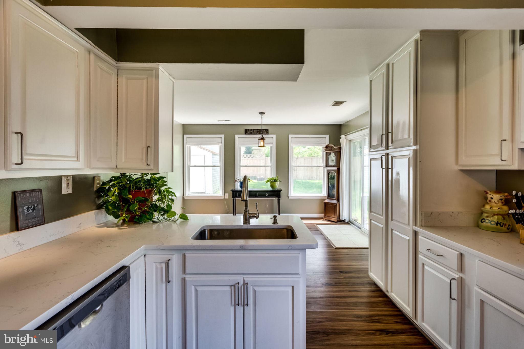 VIRGINIA HILLS - Residential