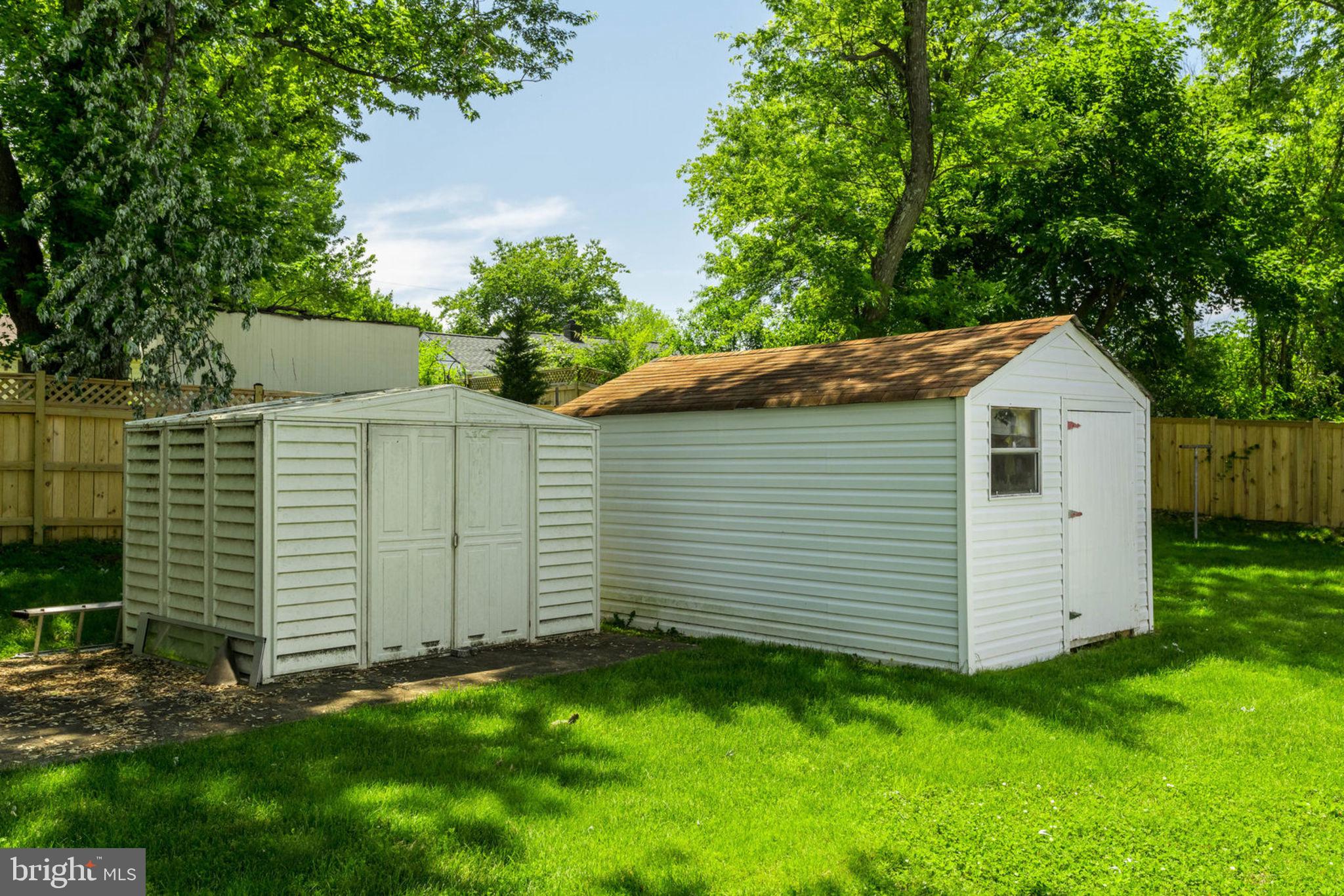 VIRGINIA HILLS - Residential