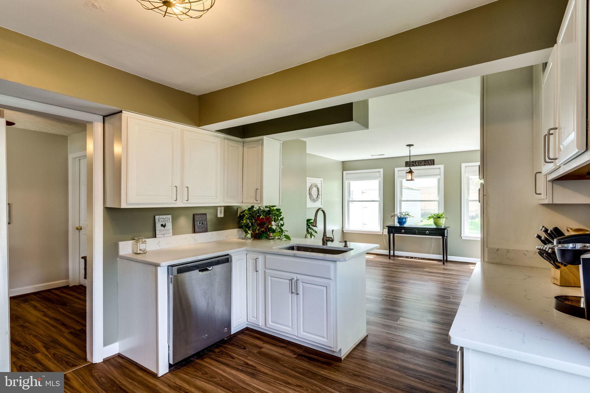 VIRGINIA HILLS - Residential