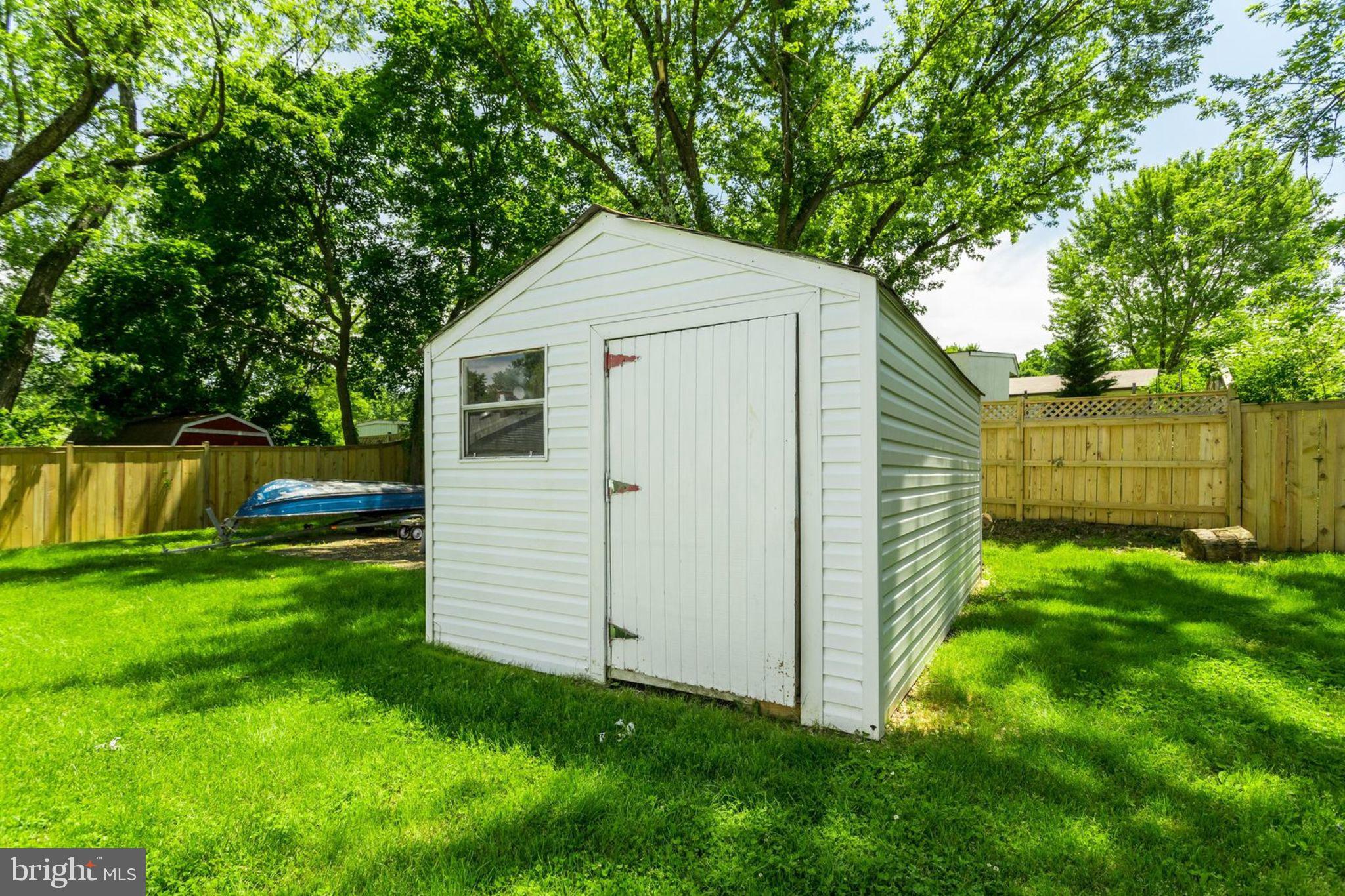 VIRGINIA HILLS - Residential