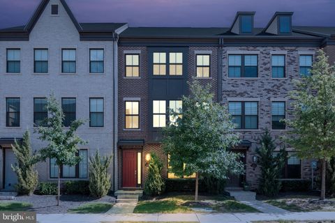 3055 ALAN SHEPARD STREET HERNDON VA 20171