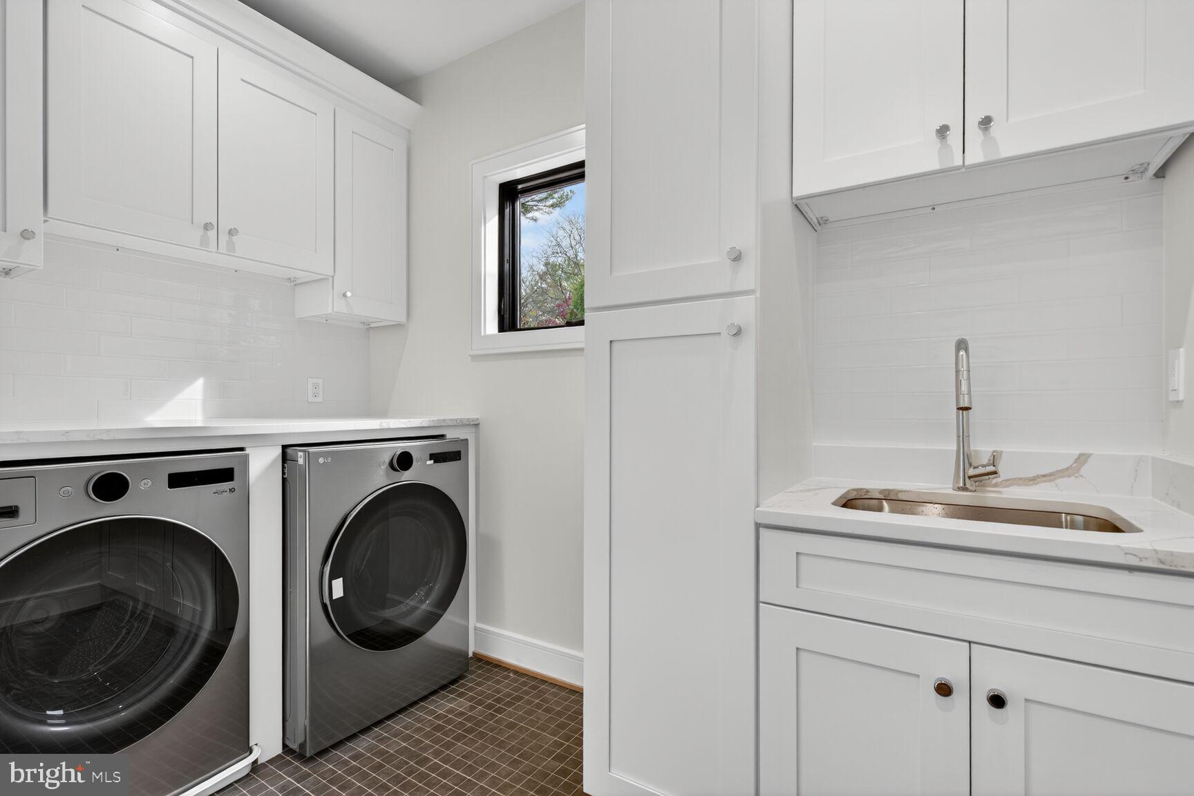 CHEVY CHASE VILLAGE - Residential