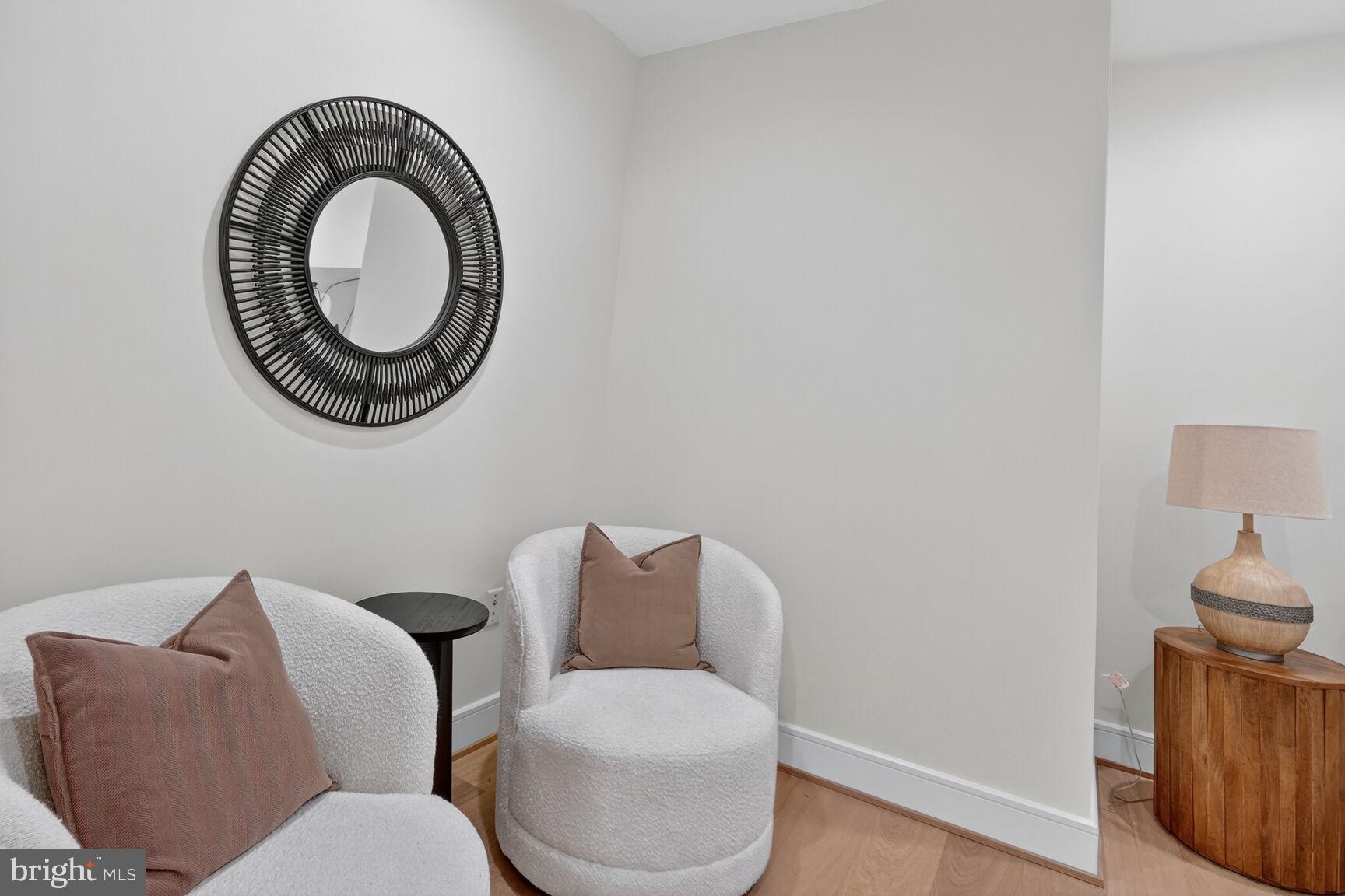 CHEVY CHASE VILLAGE - Residential