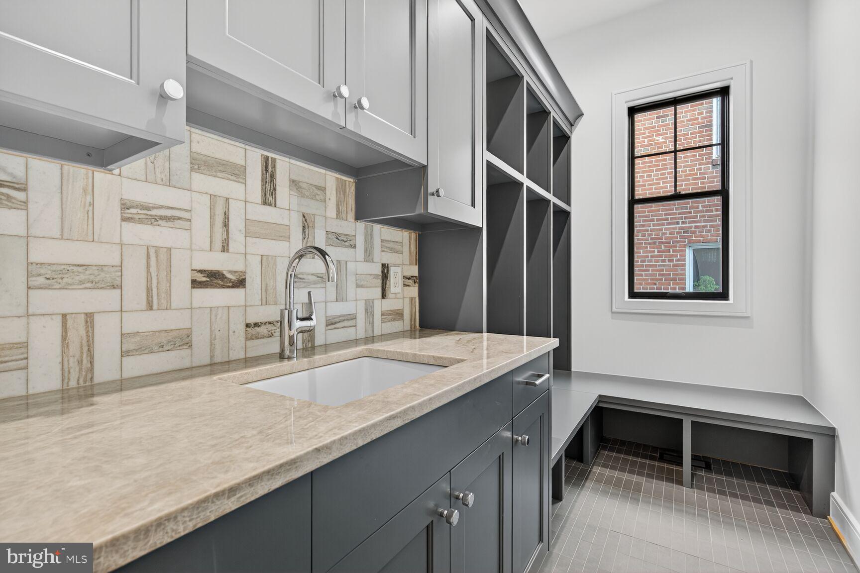 CHEVY CHASE VILLAGE - Residential