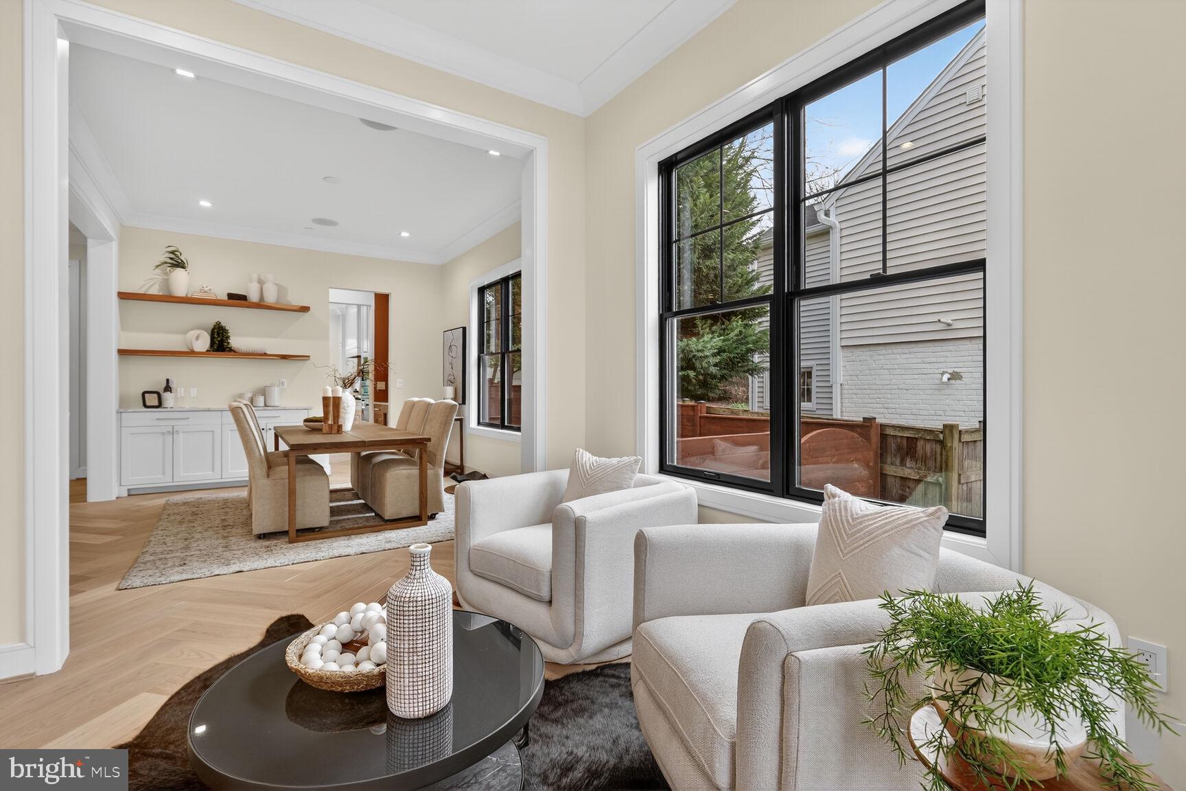 CHEVY CHASE VILLAGE - Residential