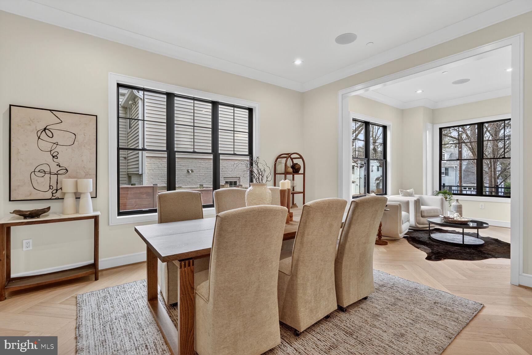 CHEVY CHASE VILLAGE - Residential