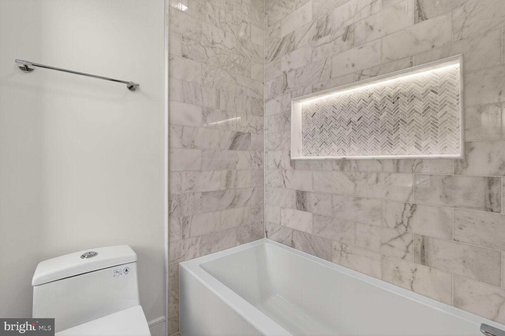 CHEVY CHASE VILLAGE - Residential