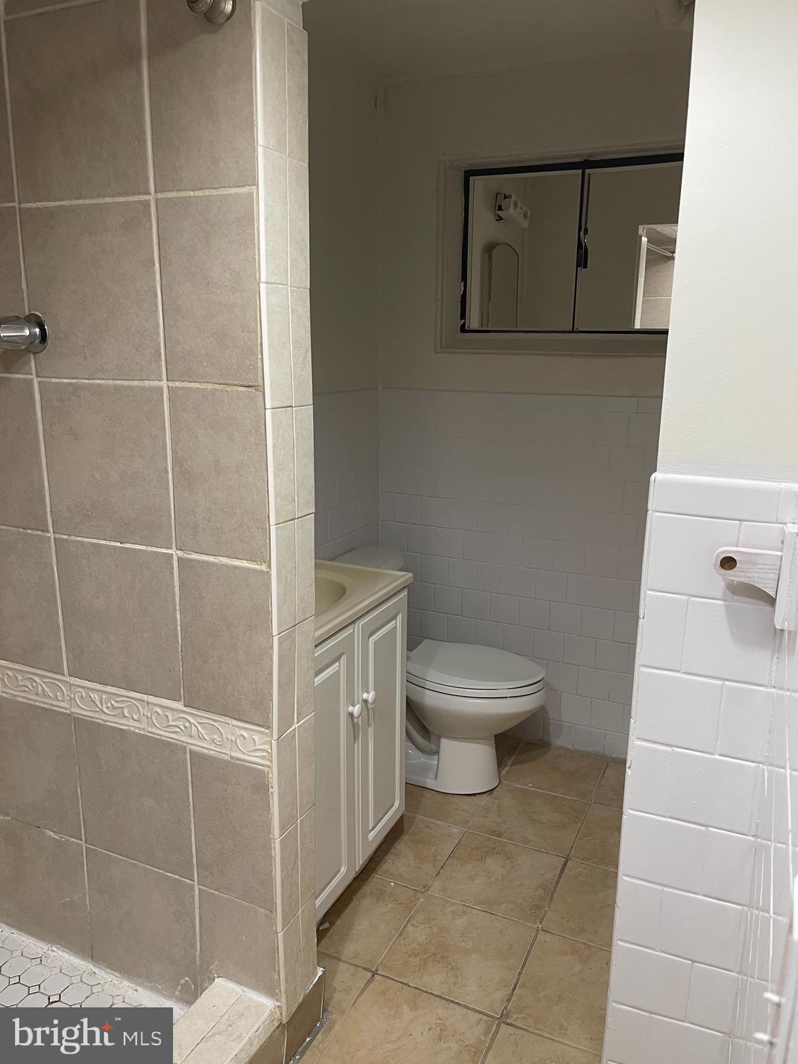 RIVER RIDGE ESTATES - Residential