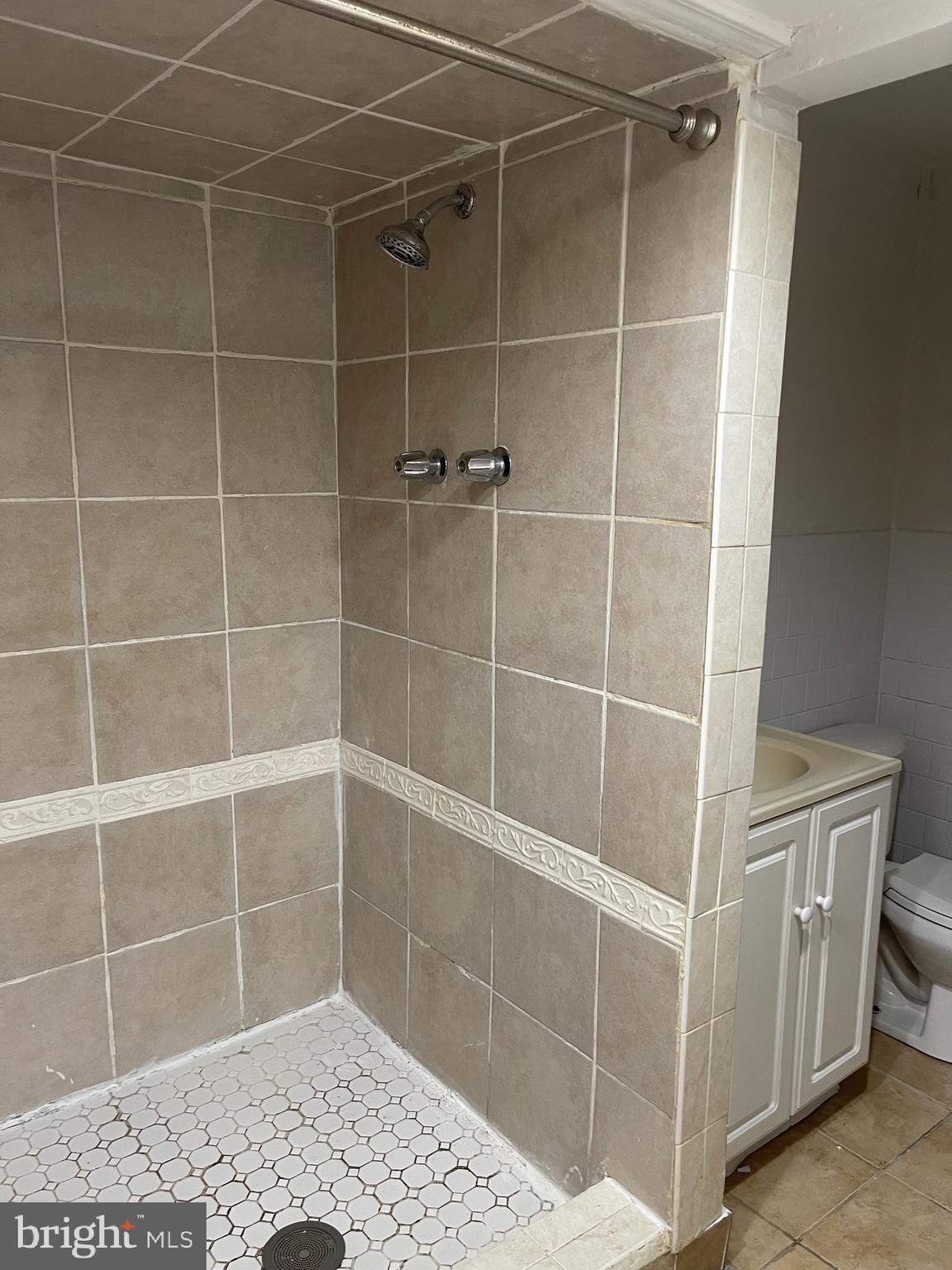 RIVER RIDGE ESTATES - Residential