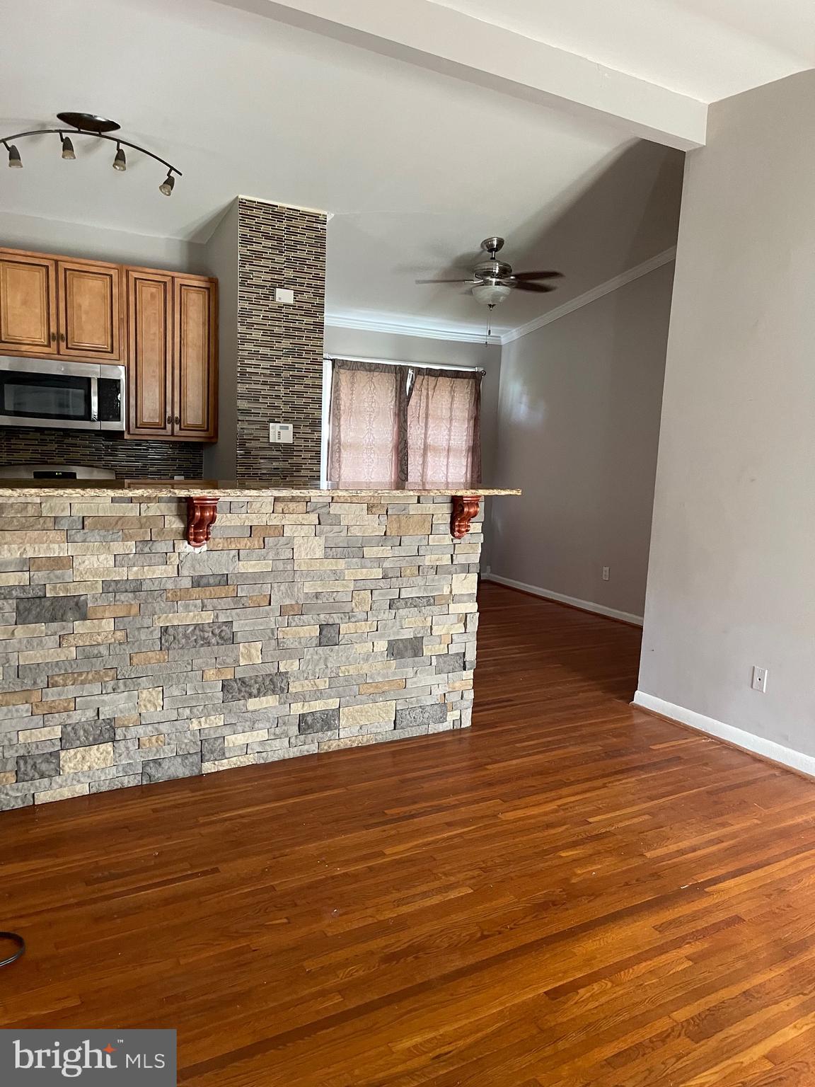 RIVER RIDGE ESTATES - Residential