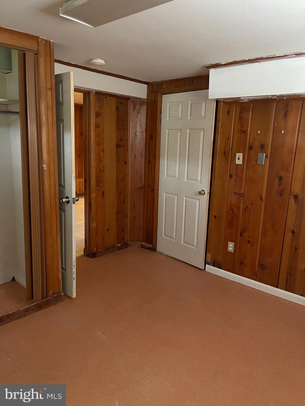 RIVER RIDGE ESTATES - Residential