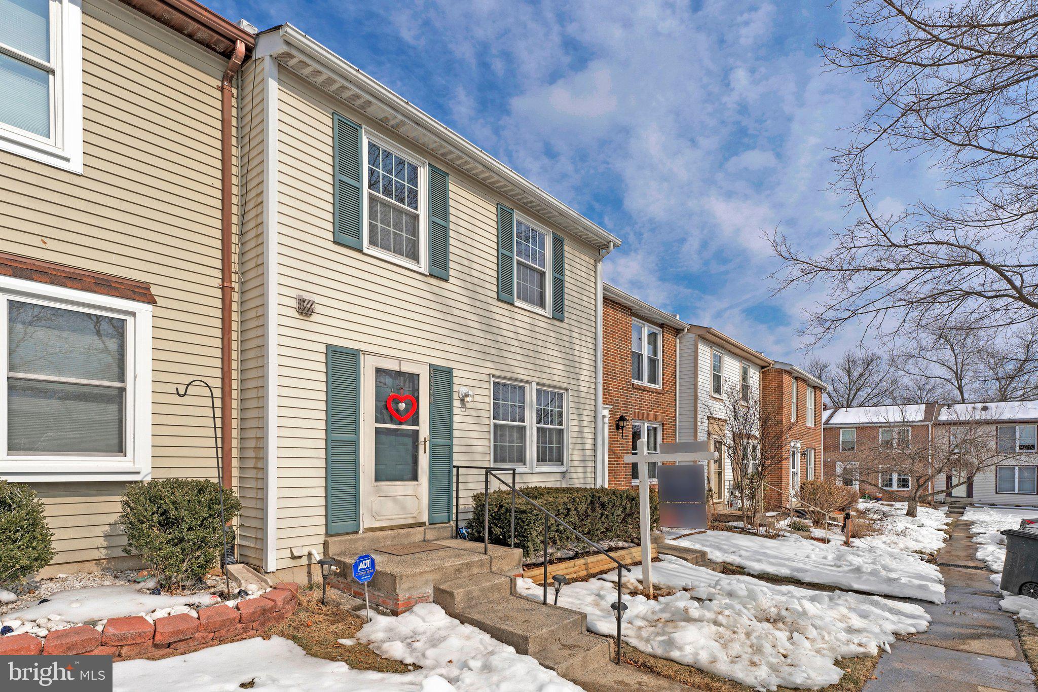 9920 OAKDALE WOODS COURT