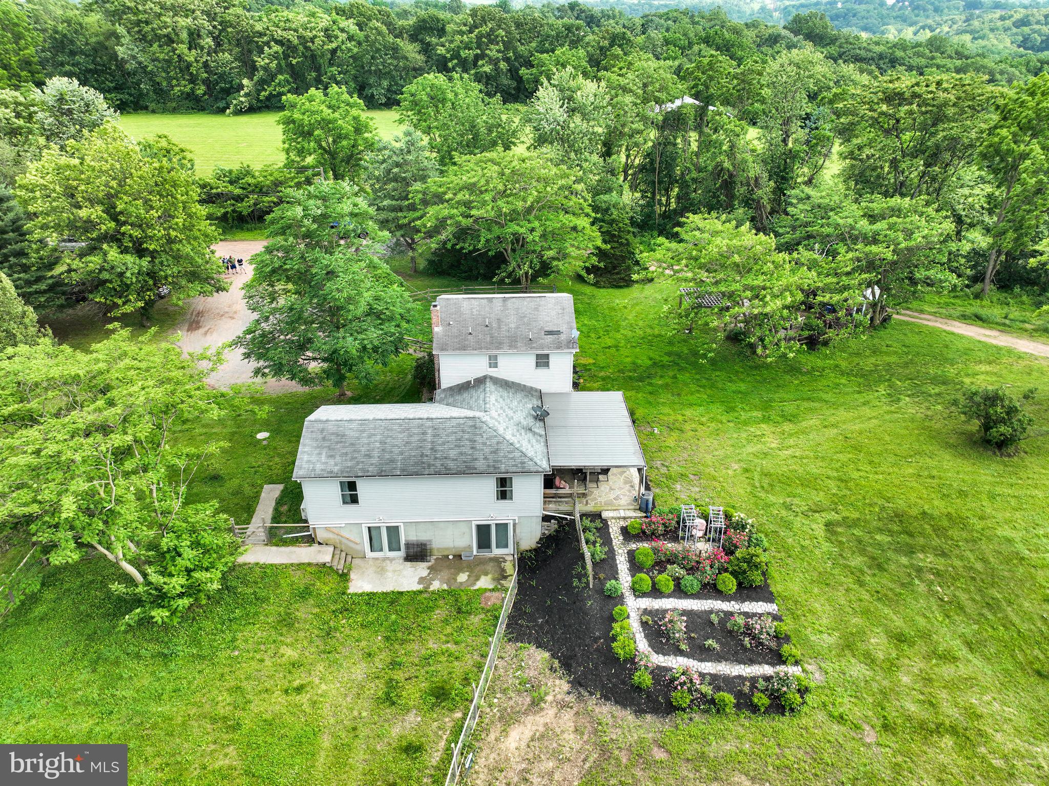 284 FUHRMAN DRIVE
