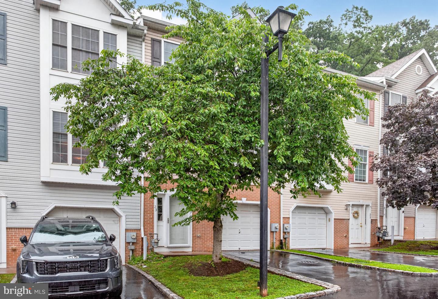 100 PARKER AVENUE 23