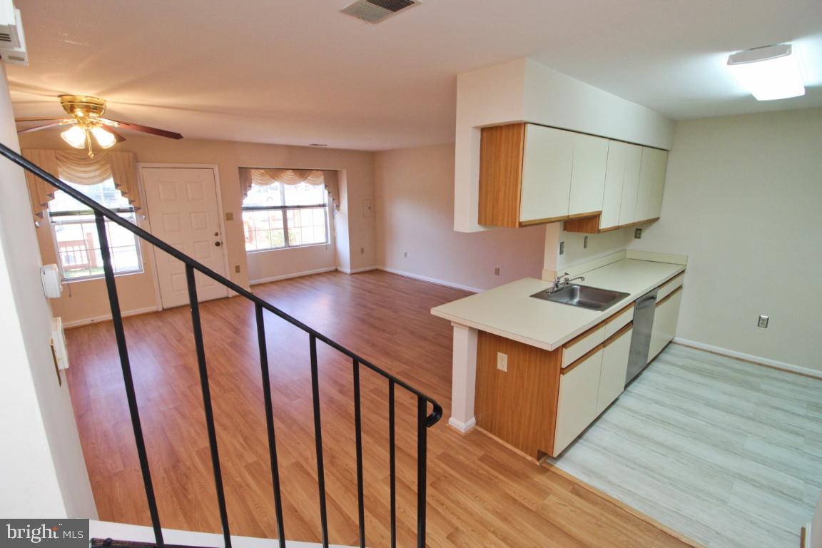 CHAPEL COVE - Residential