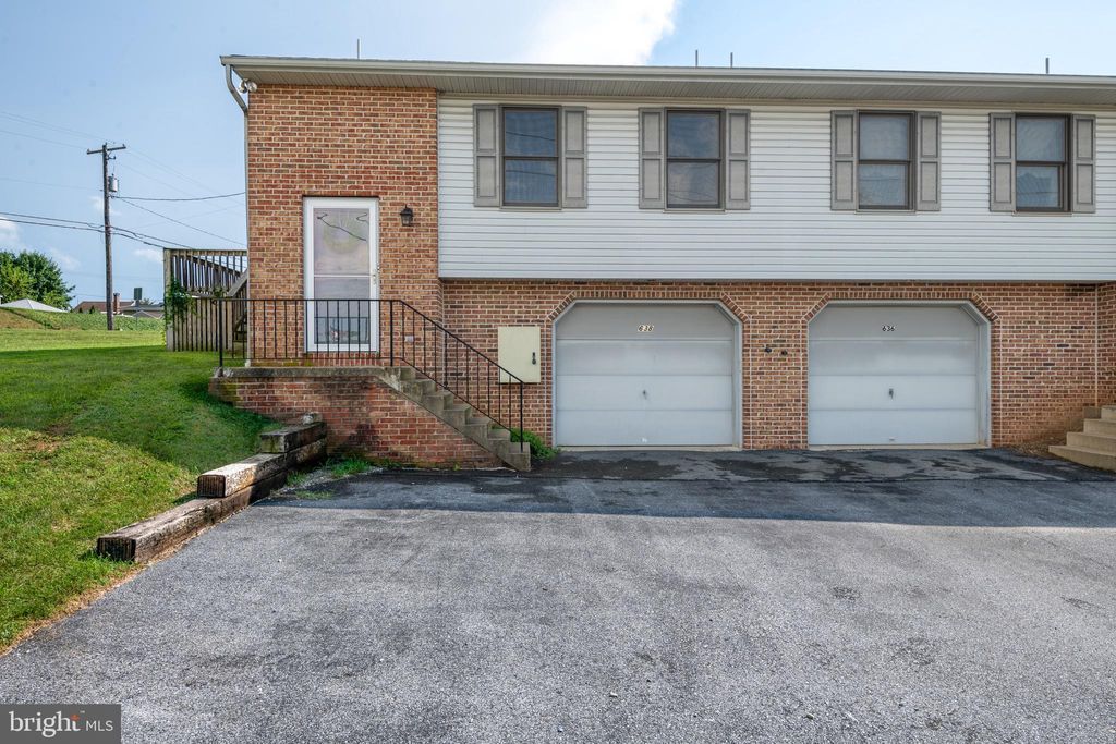 Photo of 638 Fulton Street, Akron, PA 17501 (MLS # PALA2054988)