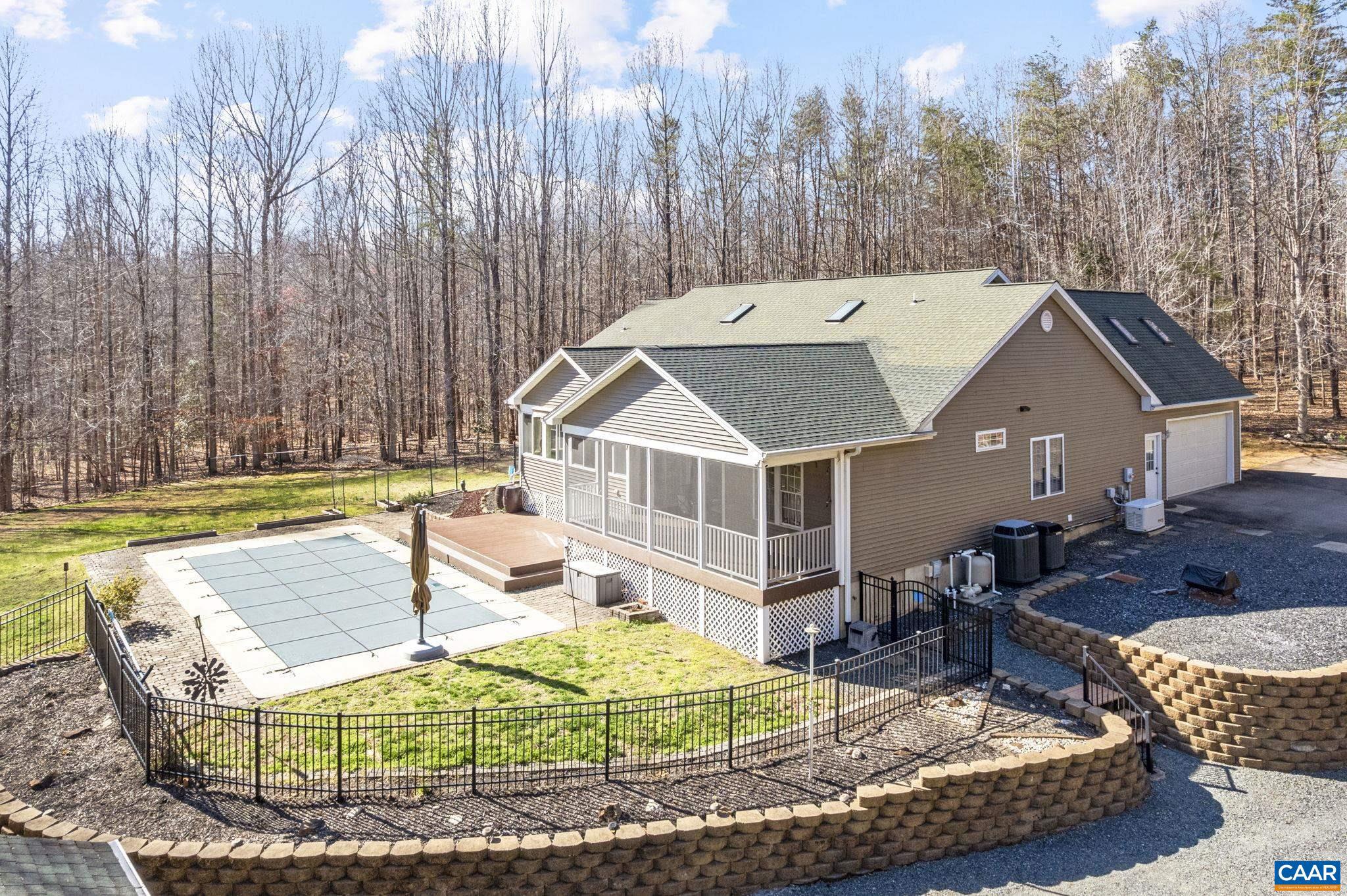 RIVANNA WOODS - Residential