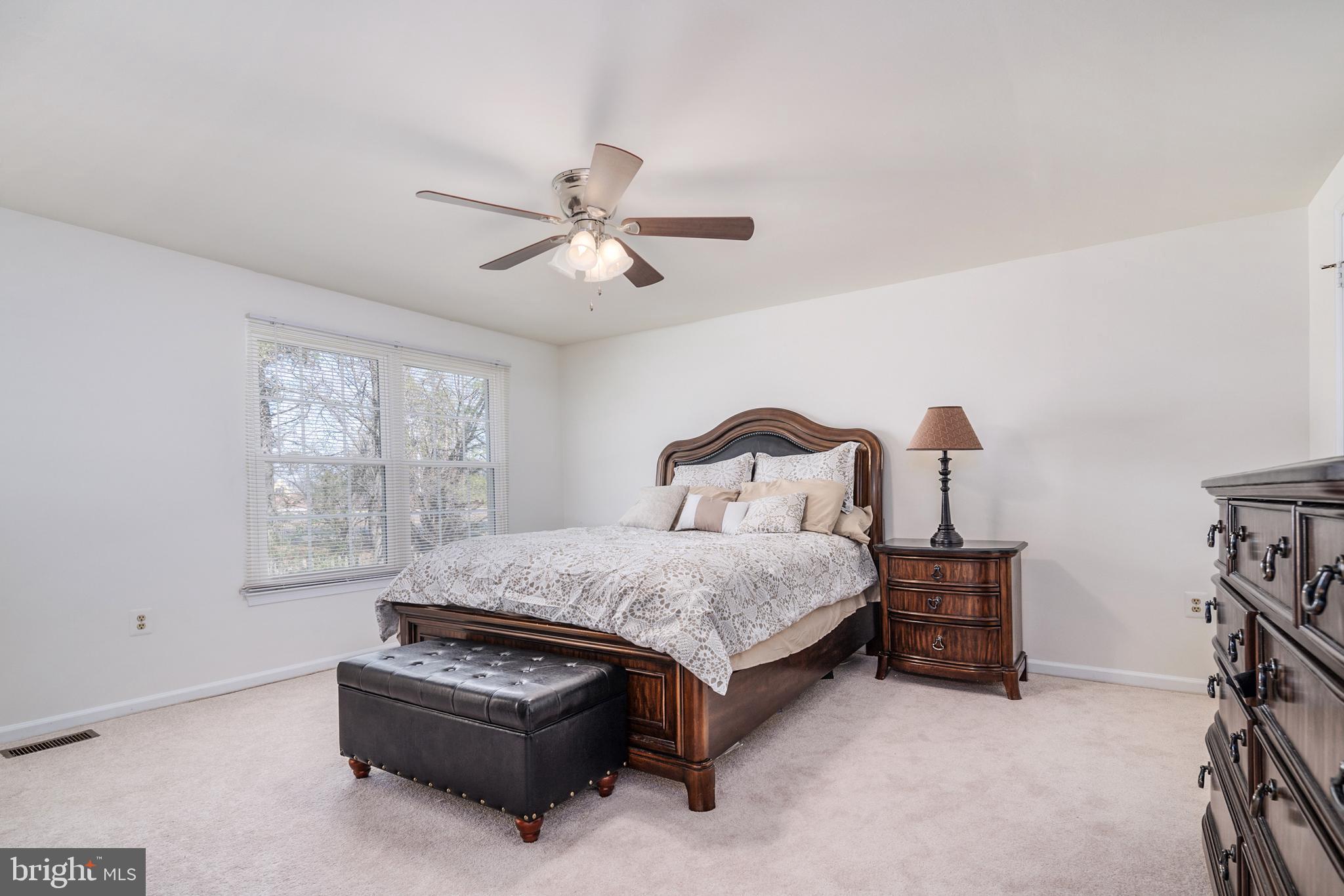 LAKE RIDGE - BRIDGEPOINT - Residential