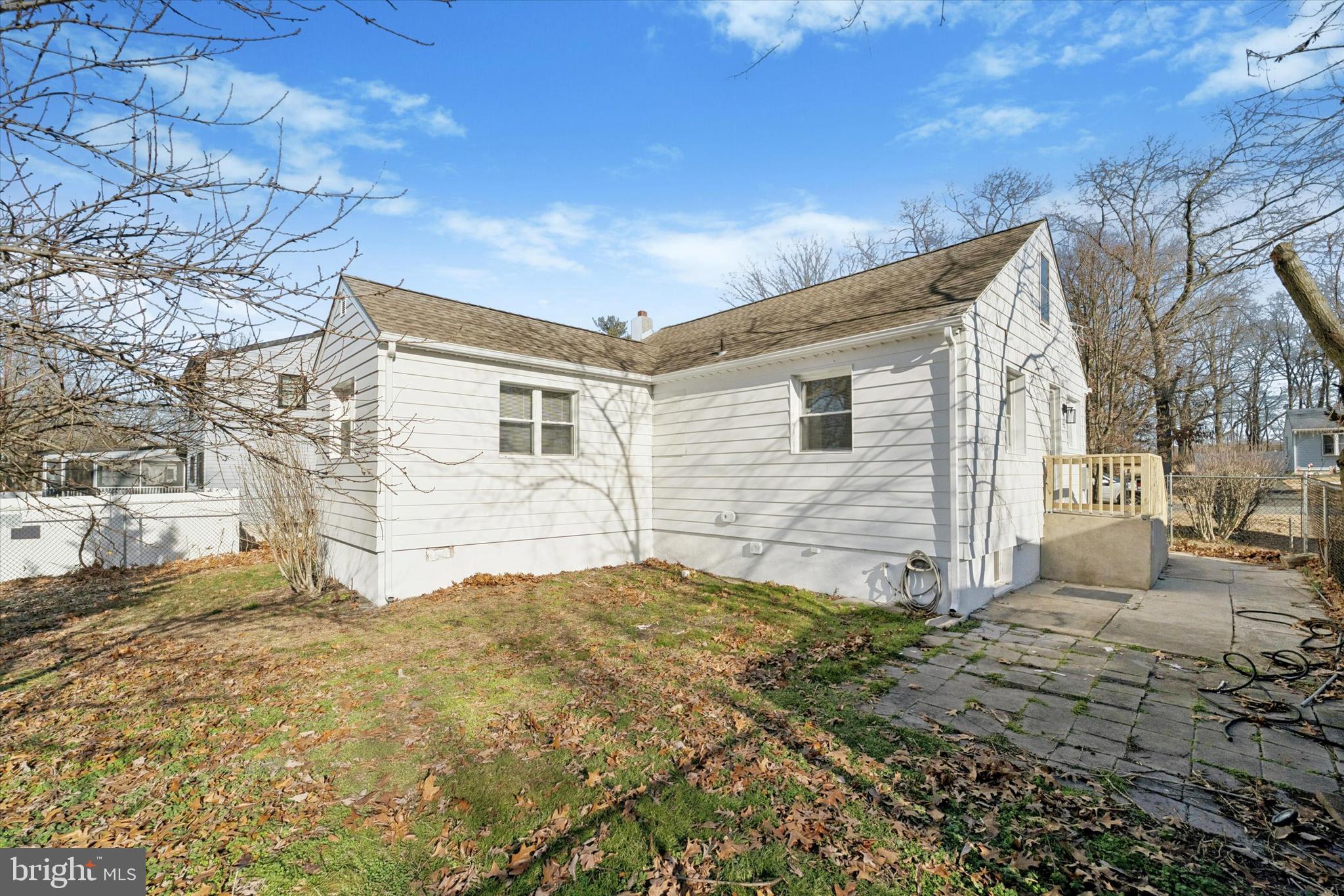 760 ASHBOURNE AVENUE