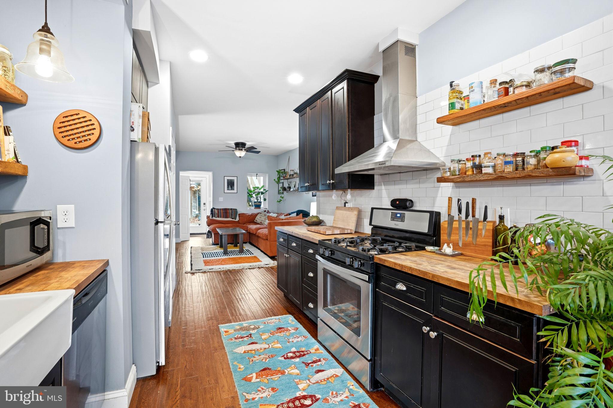 HAMPDEN HISTORIC DISTRICT - Residential