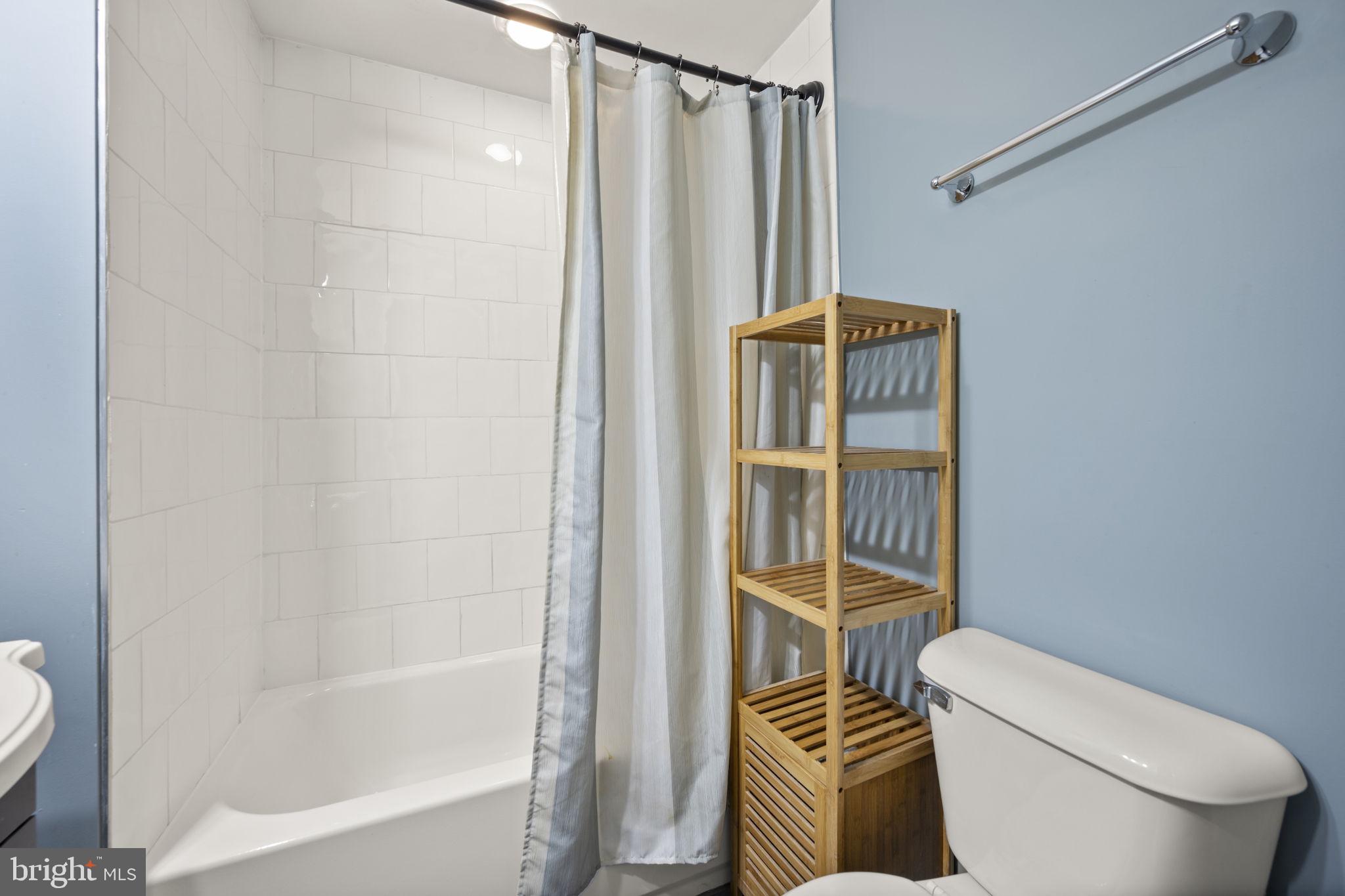 HAMPDEN HISTORIC DISTRICT - Residential