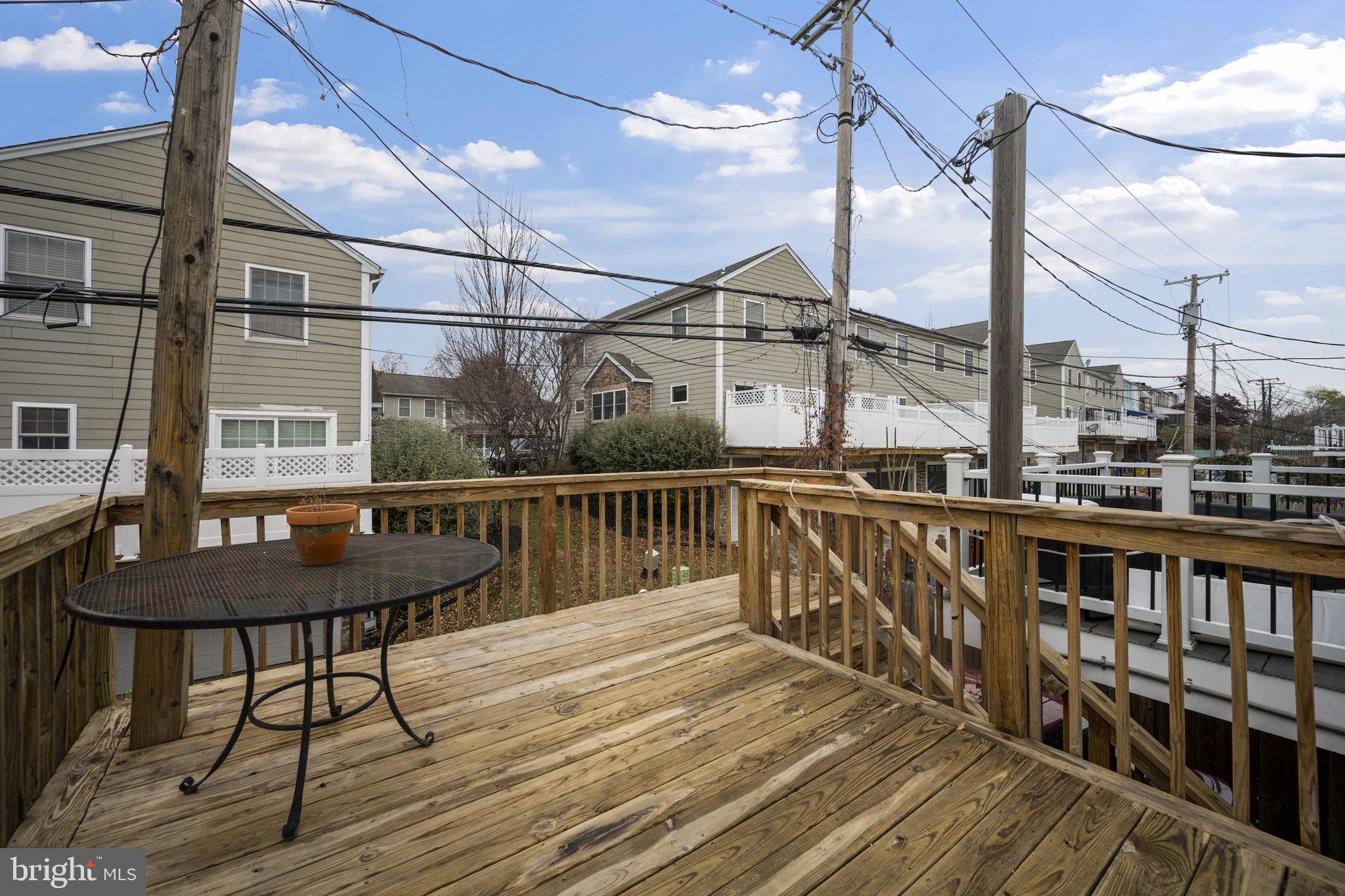 HAMPDEN HISTORIC DISTRICT - Residential