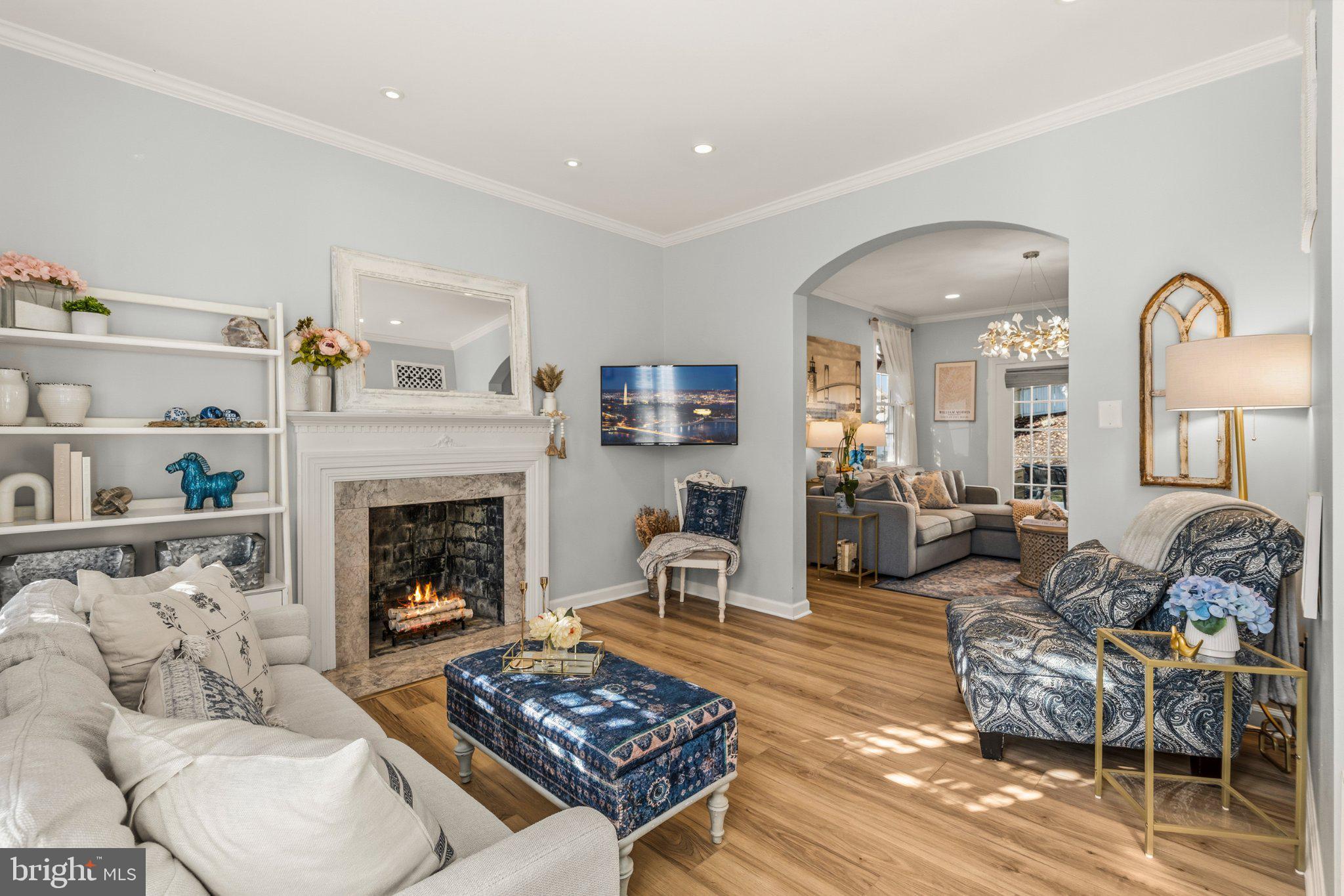 636 KENT OAKS WAY