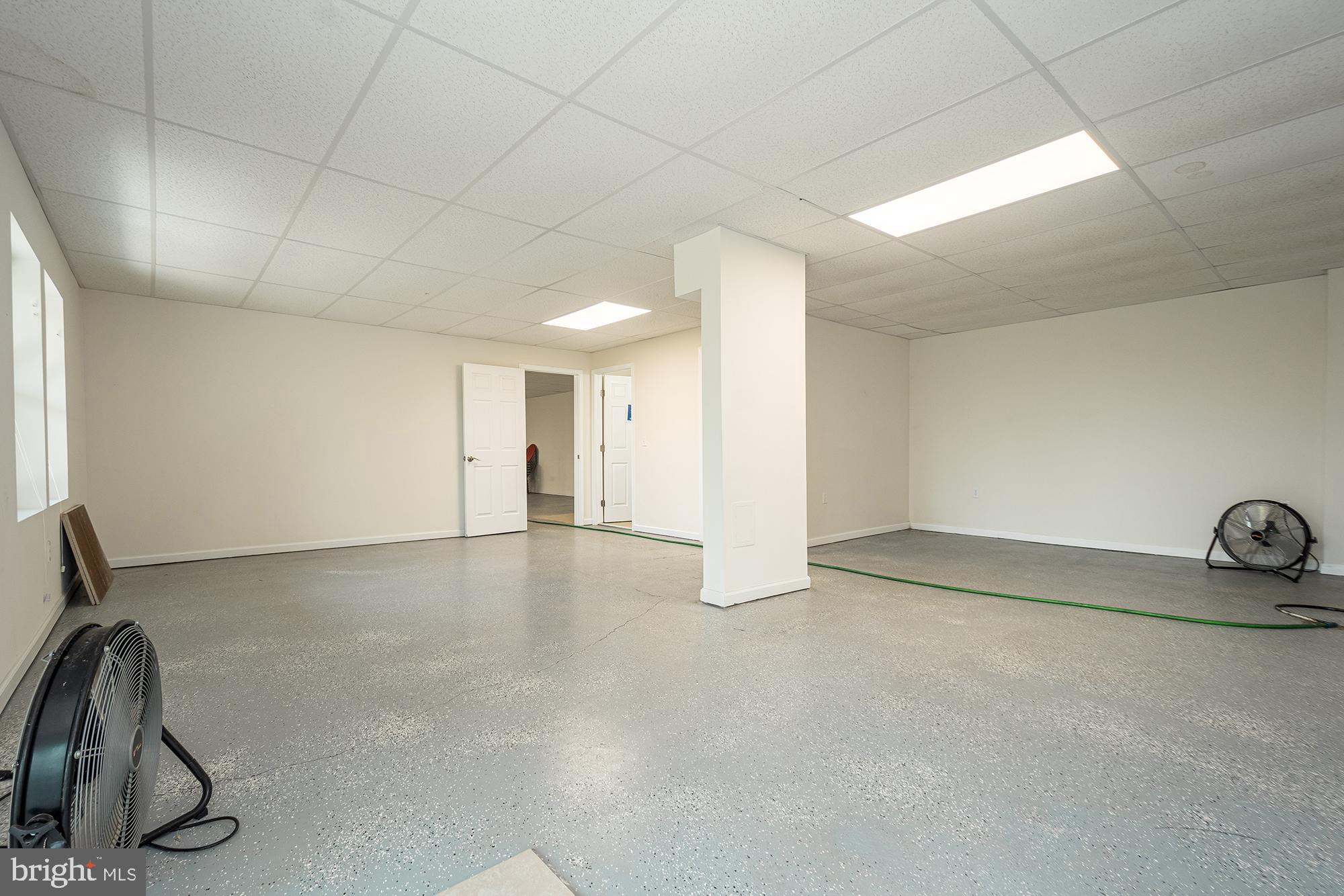 PARADISE POINT - Residential