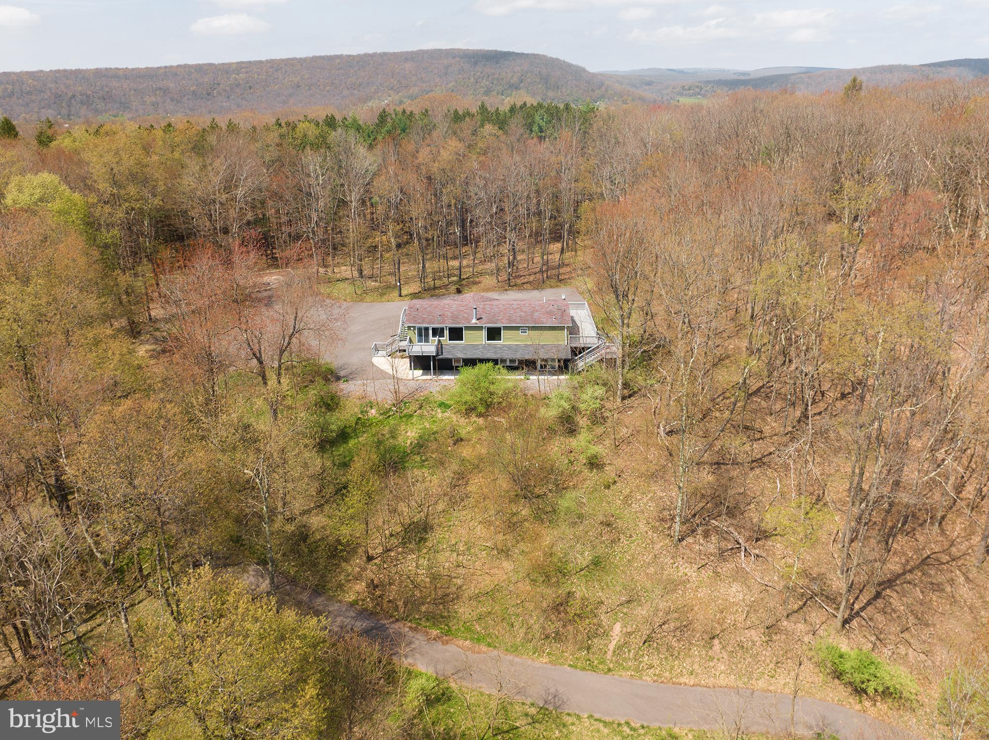 PARADISE POINT - Residential