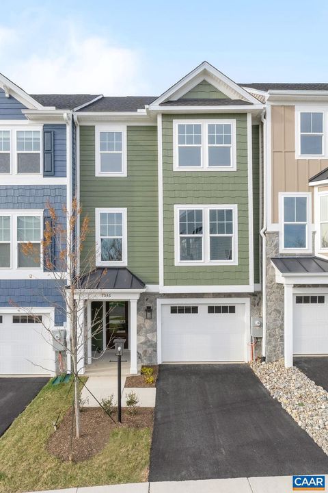 Townhouse For Sale - 47 Marcella St<br/> Albemarle County, CHARLOTTESVILLE, VA 22911