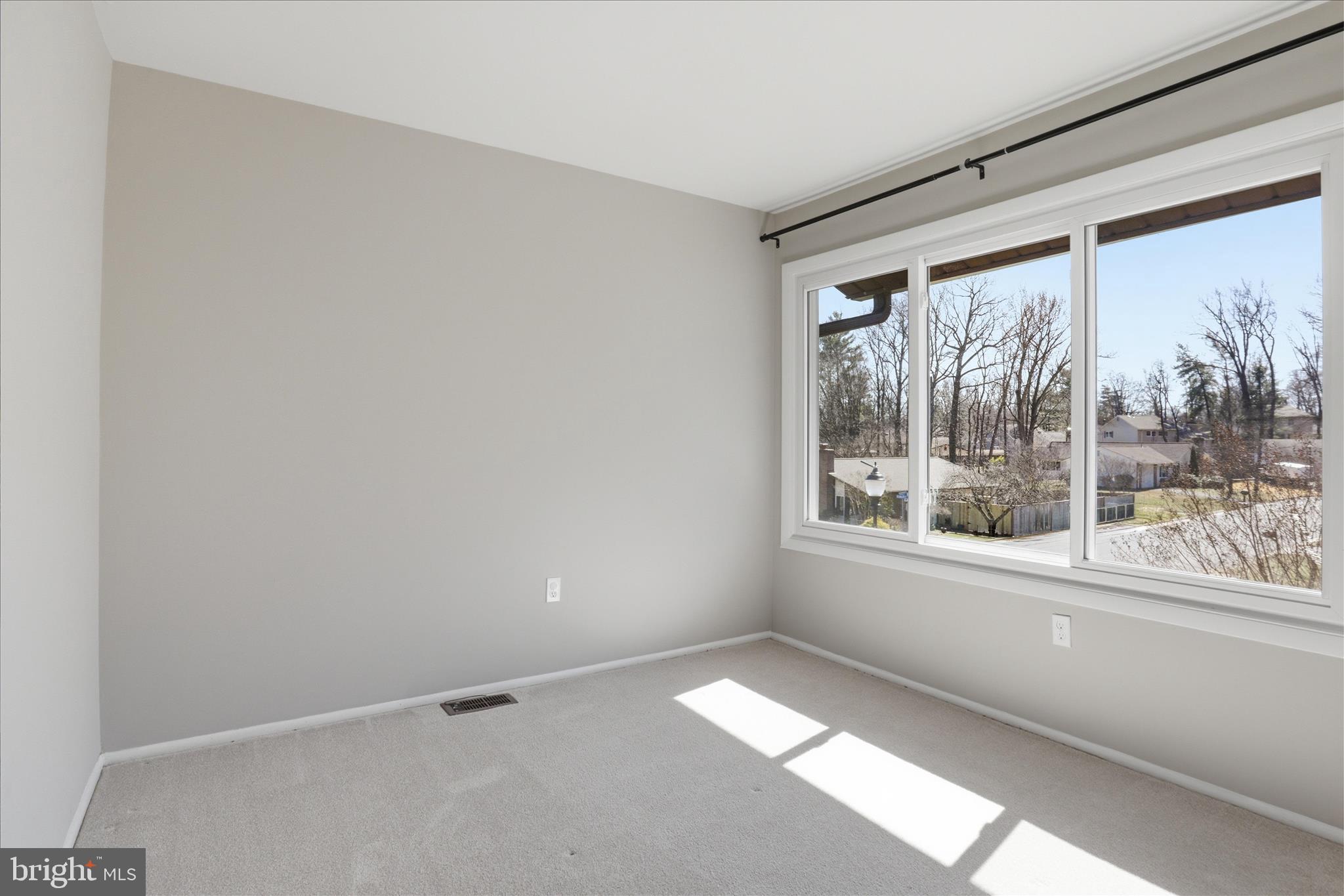 SUGARLAND RUN - Residential