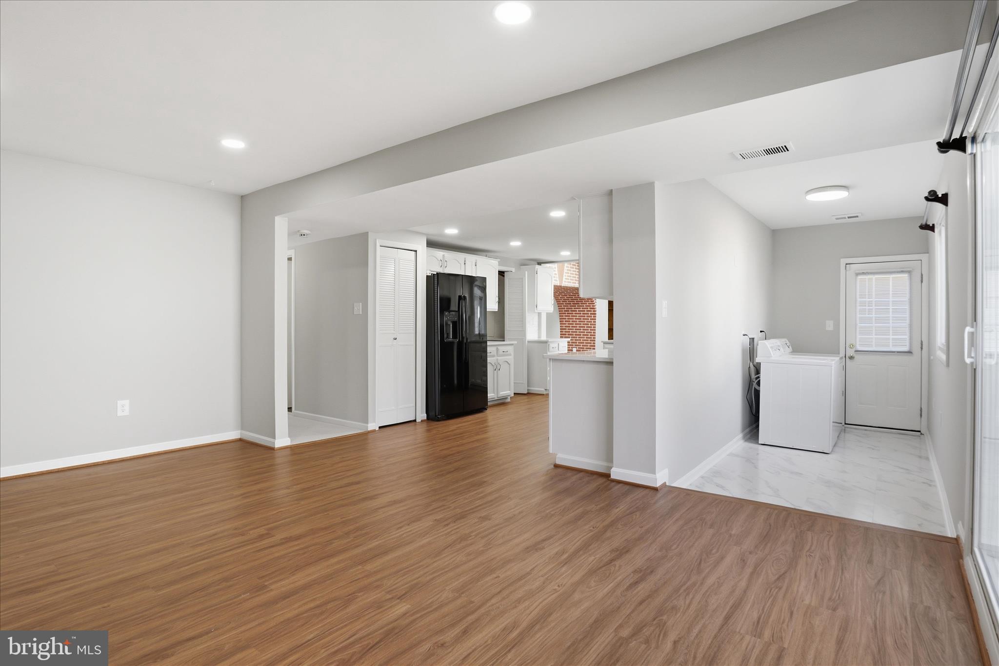 SUGARLAND RUN - Residential