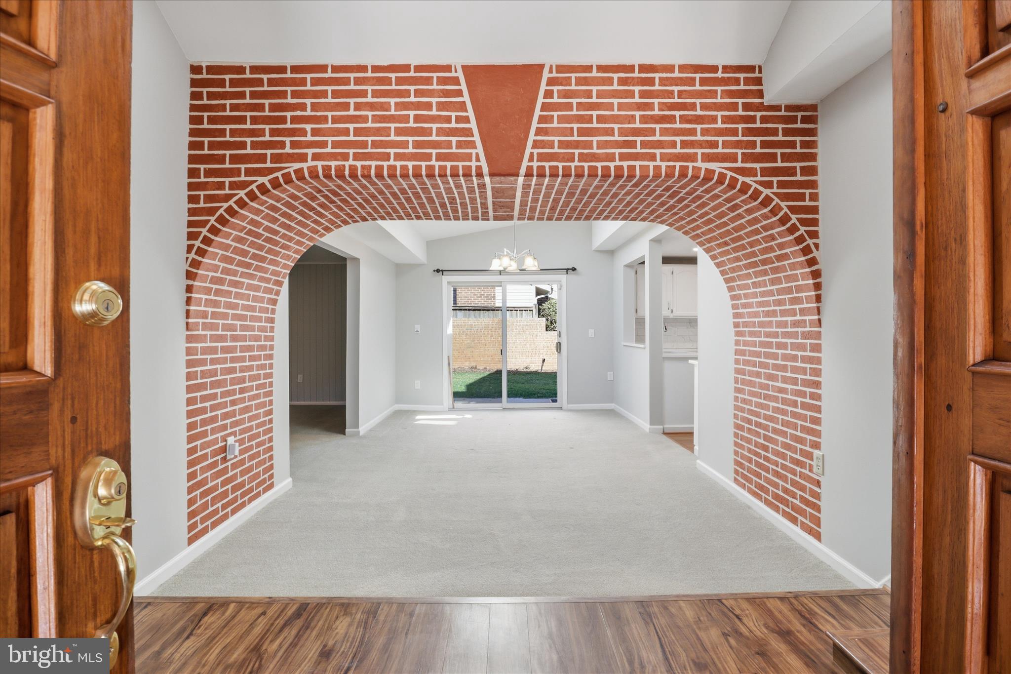 SUGARLAND RUN - Residential