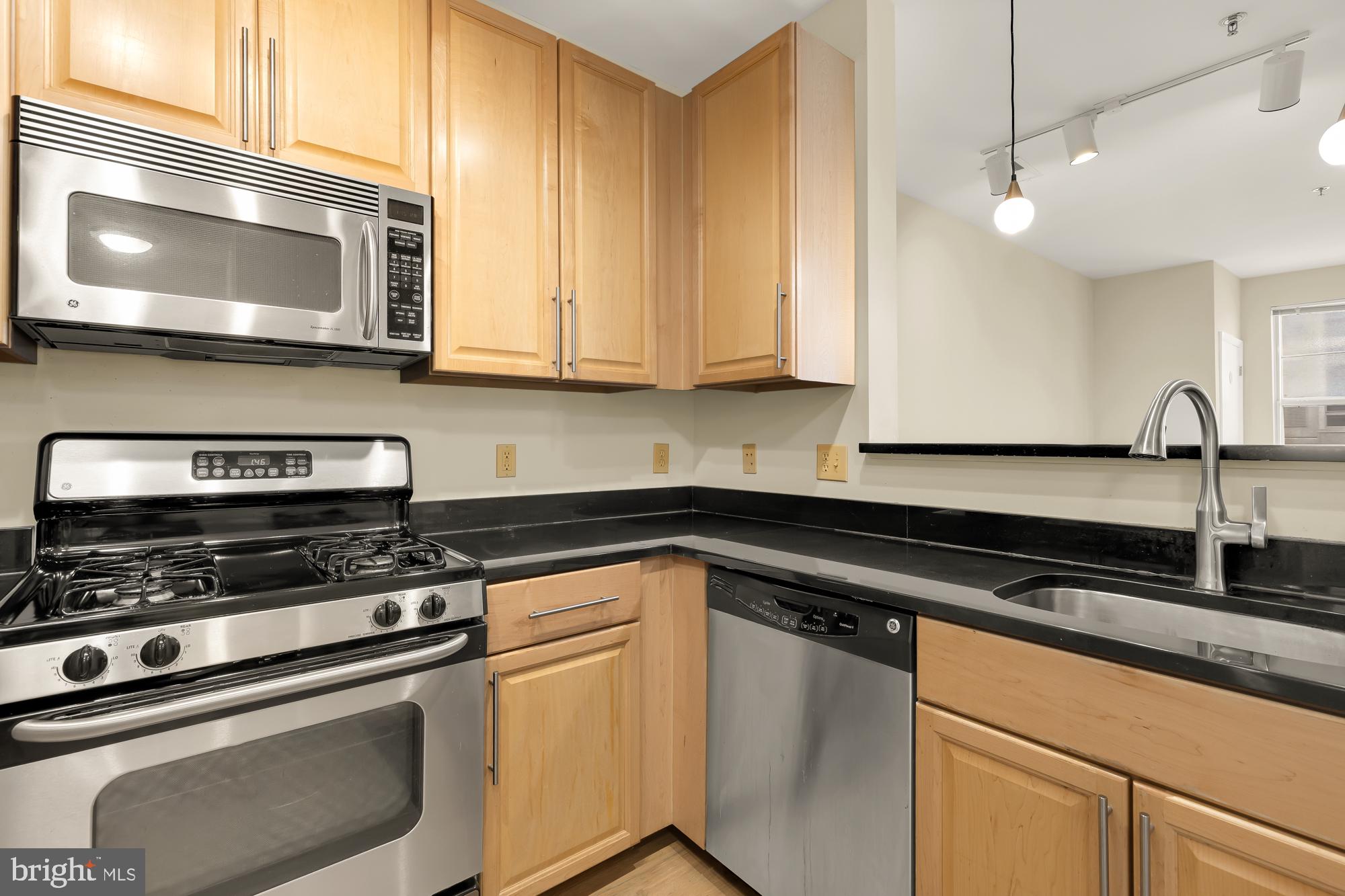 1201 E WEST HIGHWAY 235