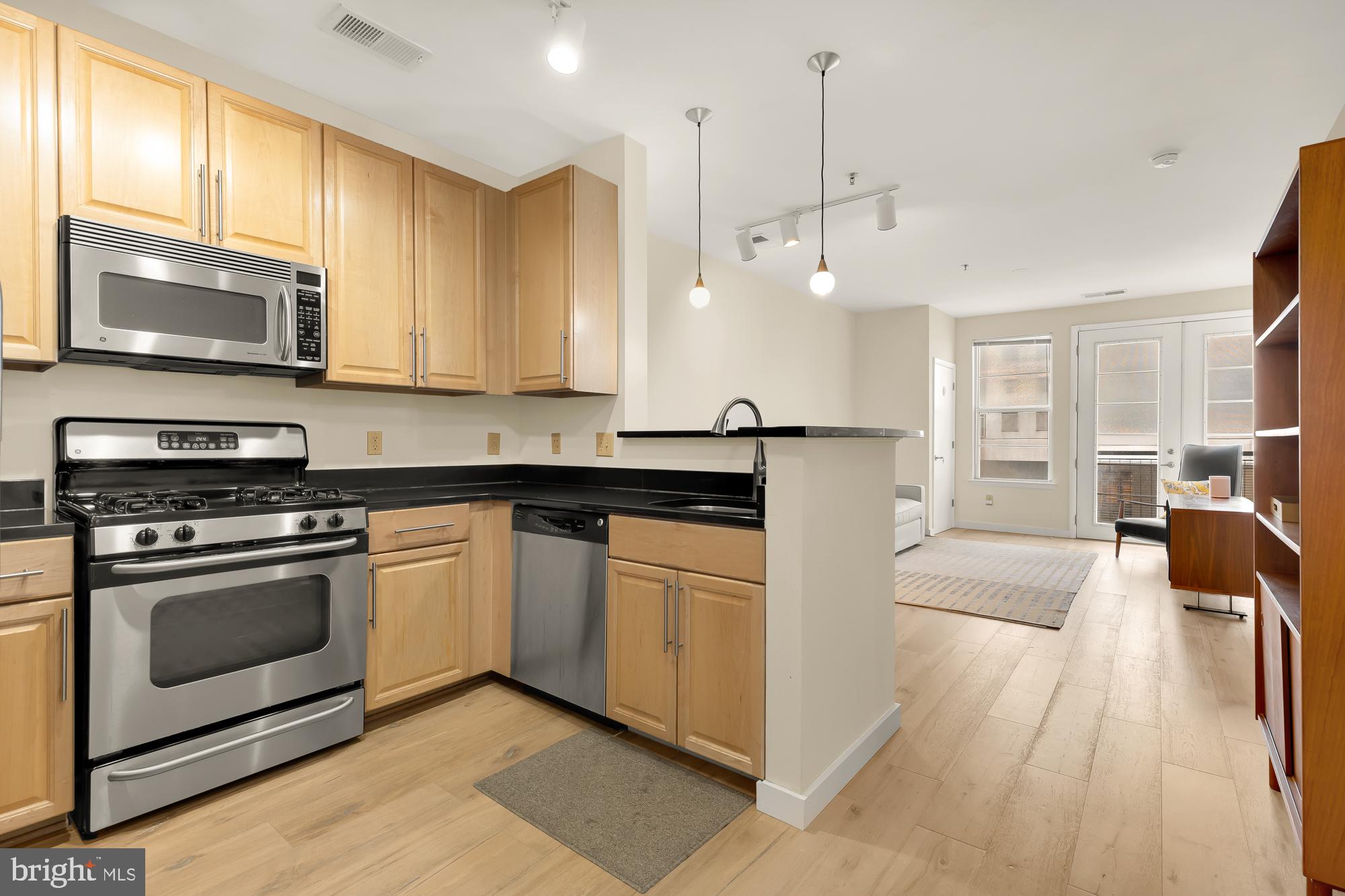 1201 E WEST HIGHWAY 235