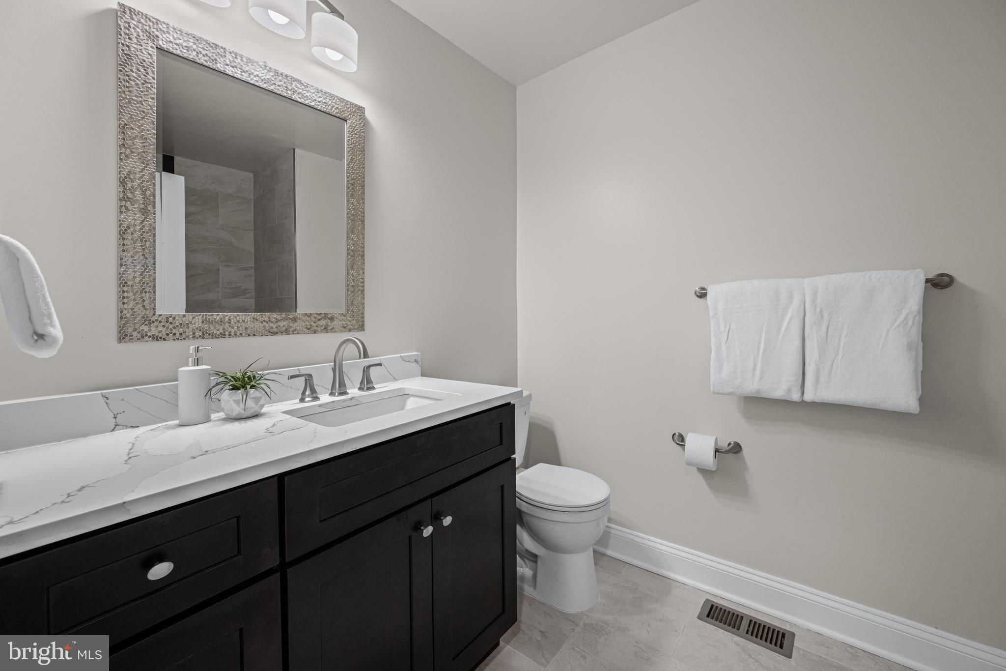 MAPLECREST - Residential