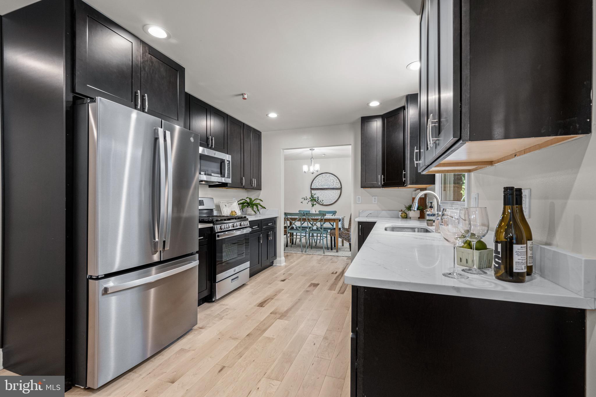 MAPLECREST - Residential