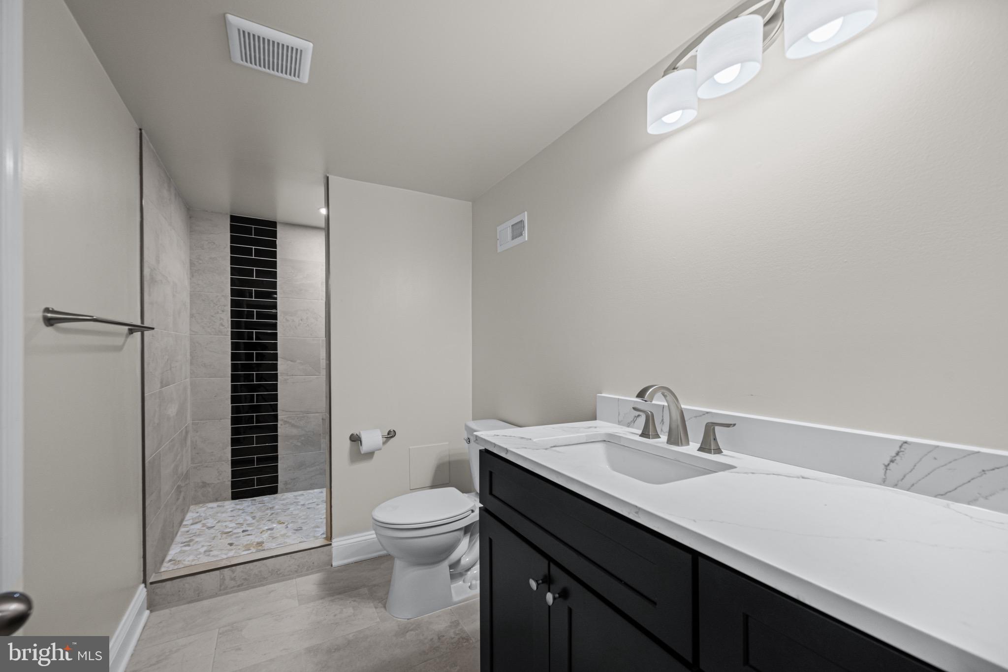 MAPLECREST - Residential